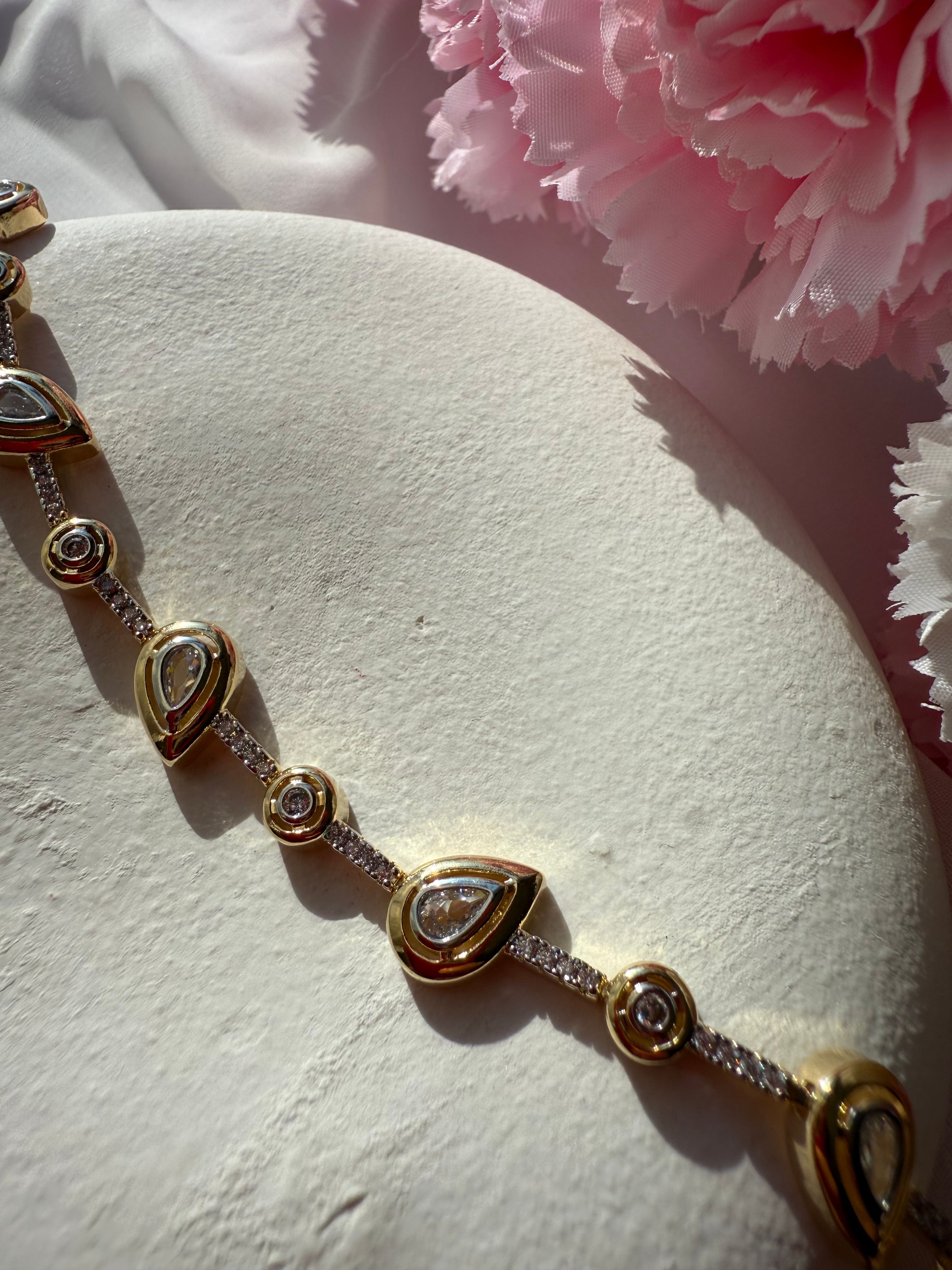 GOLDEN DRIP BİLEKLİK