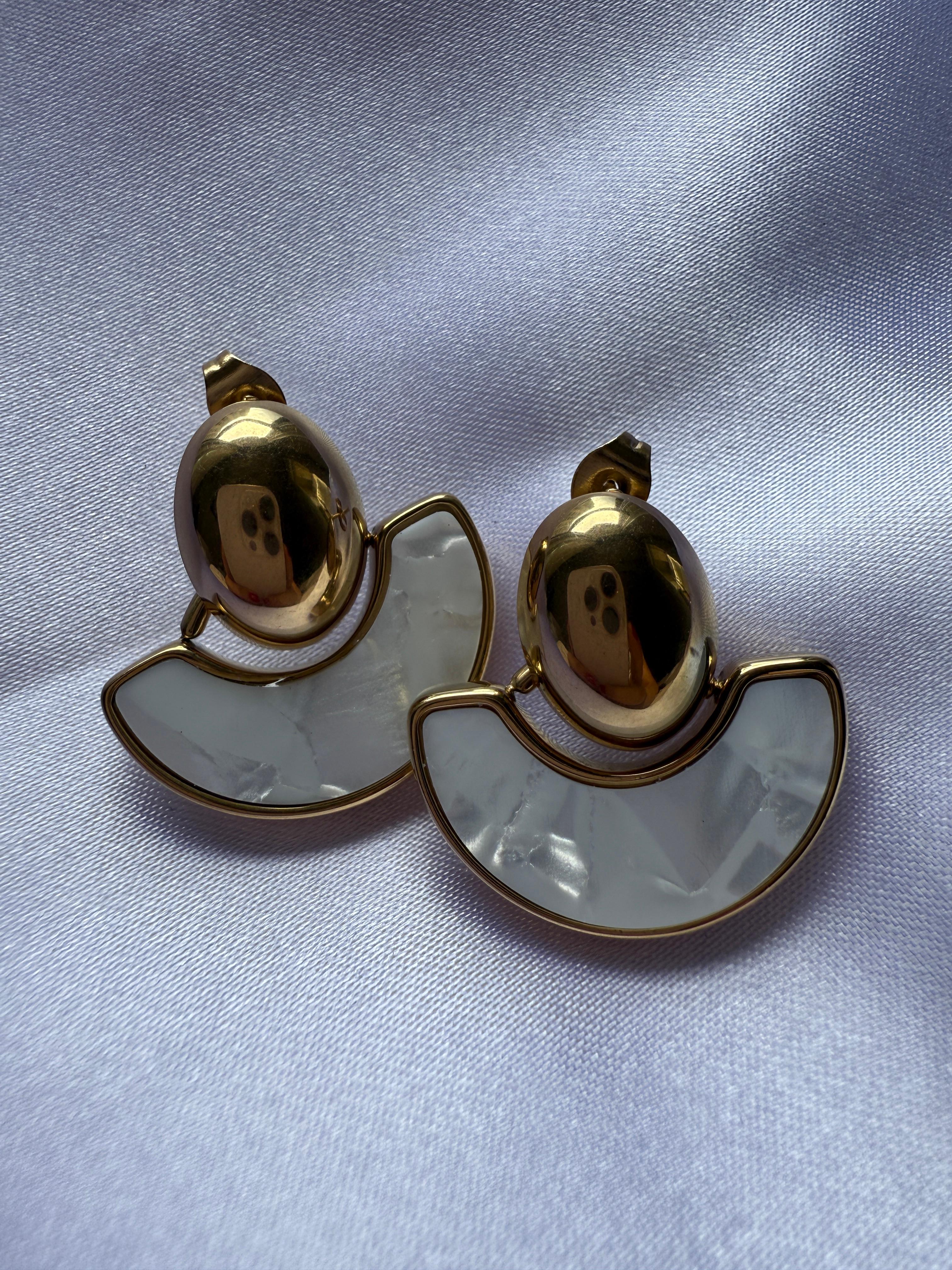 GOLD MOON KÜPE
