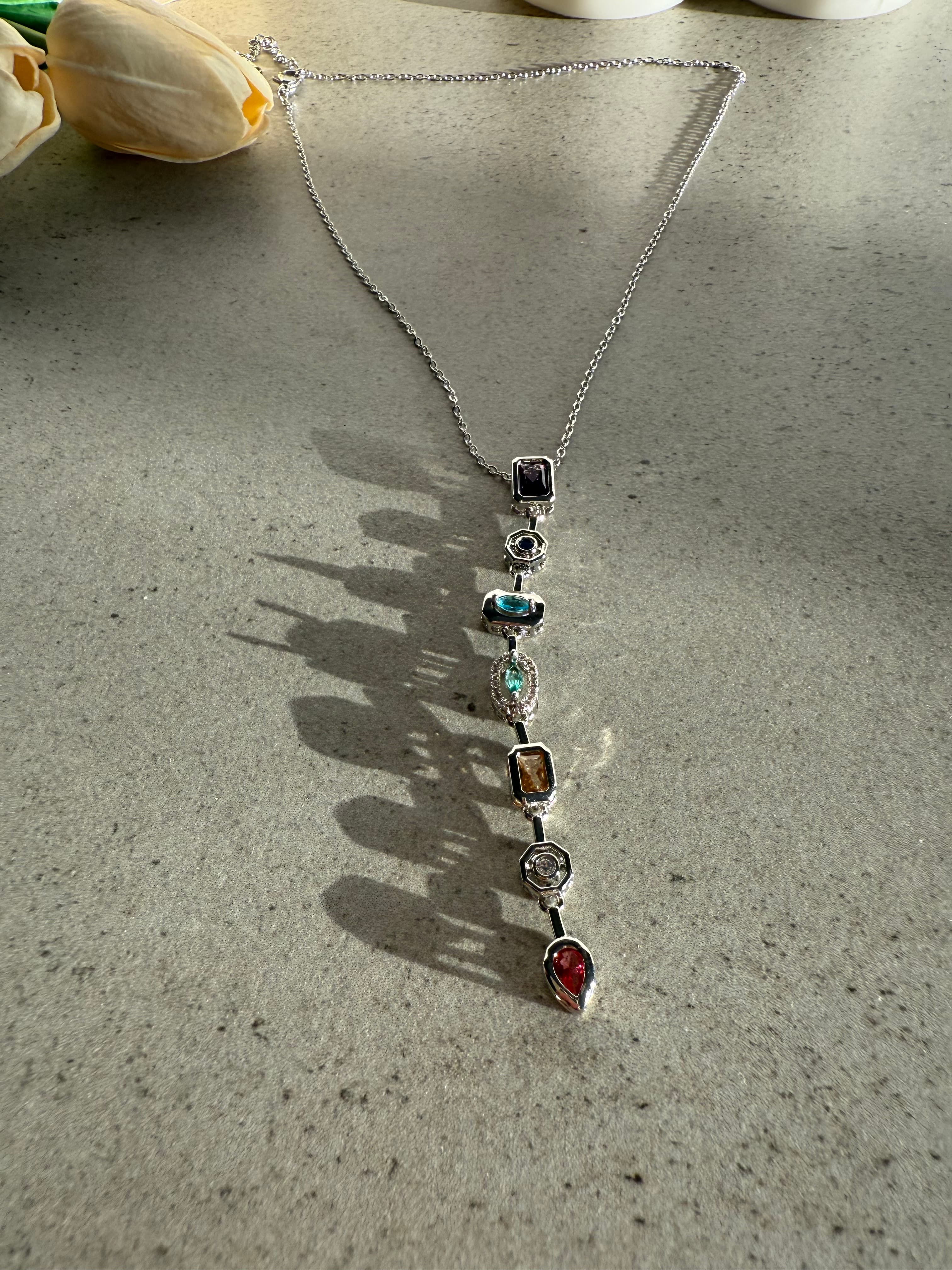GEMSTONE Y KOLYE SILVER