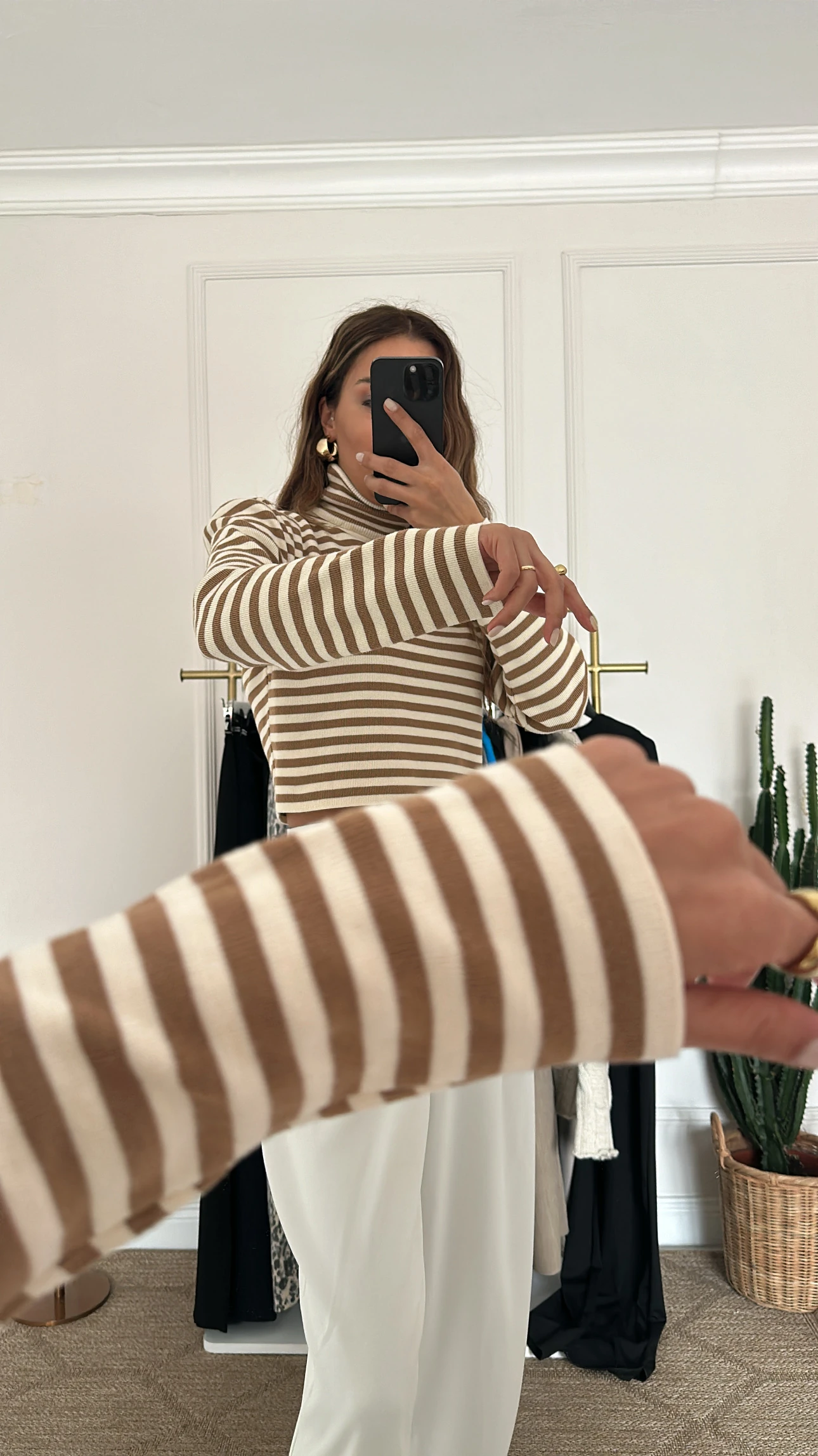 Camel Çizgili Boğazlı Triko Kazak