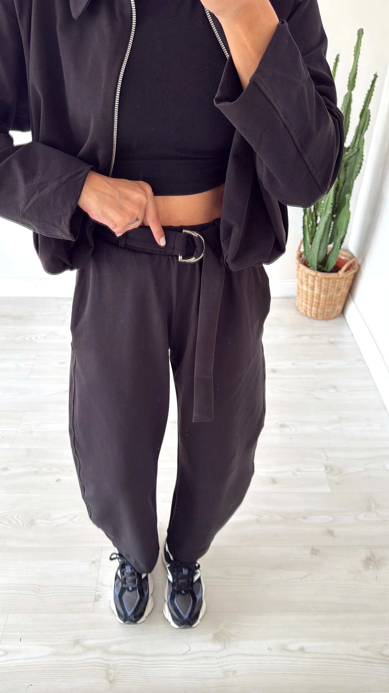 Kemerli Pantolon İki İplik Takım Siyah