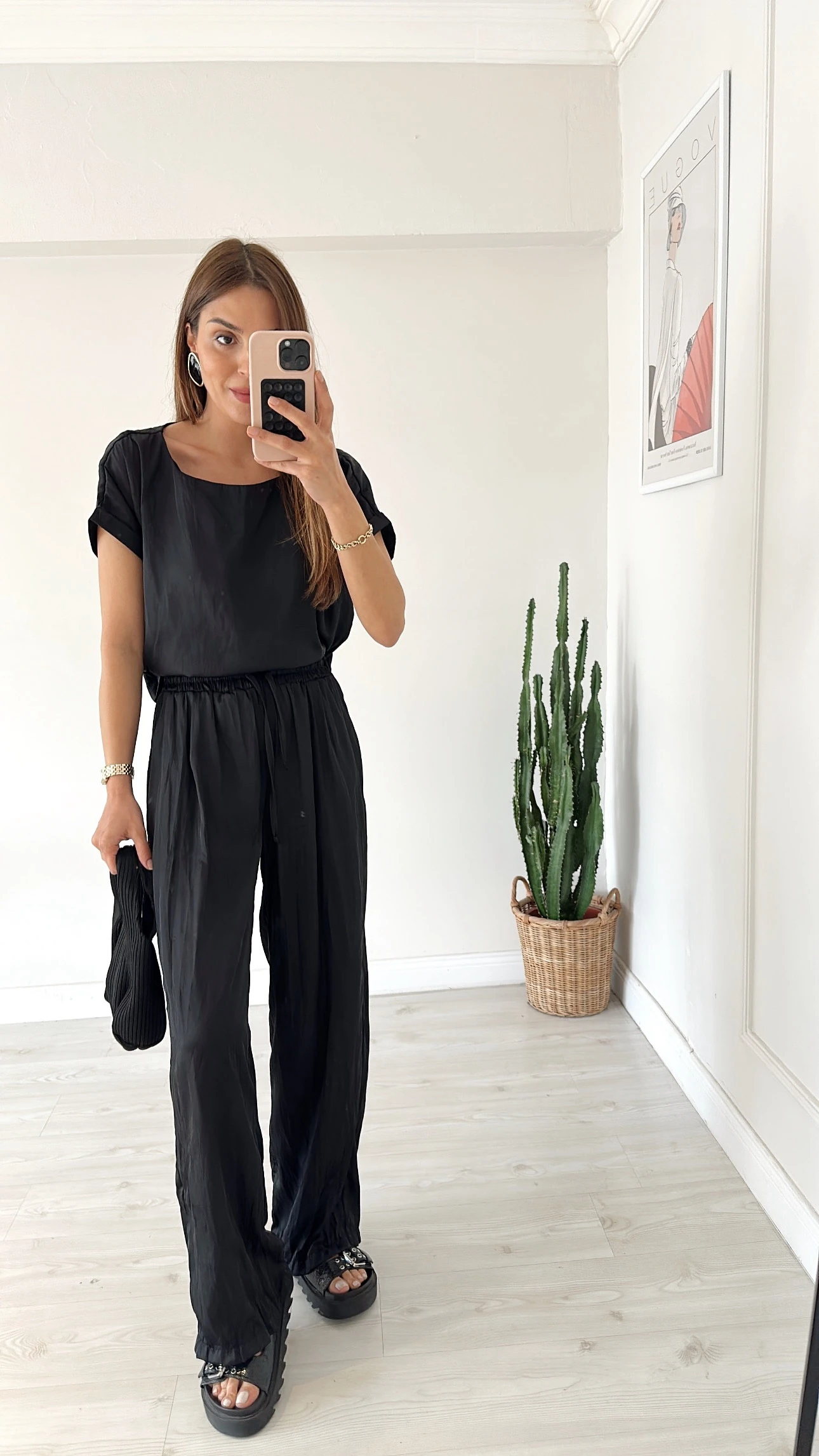 Kırışık Kumaş Bluzlu Takım