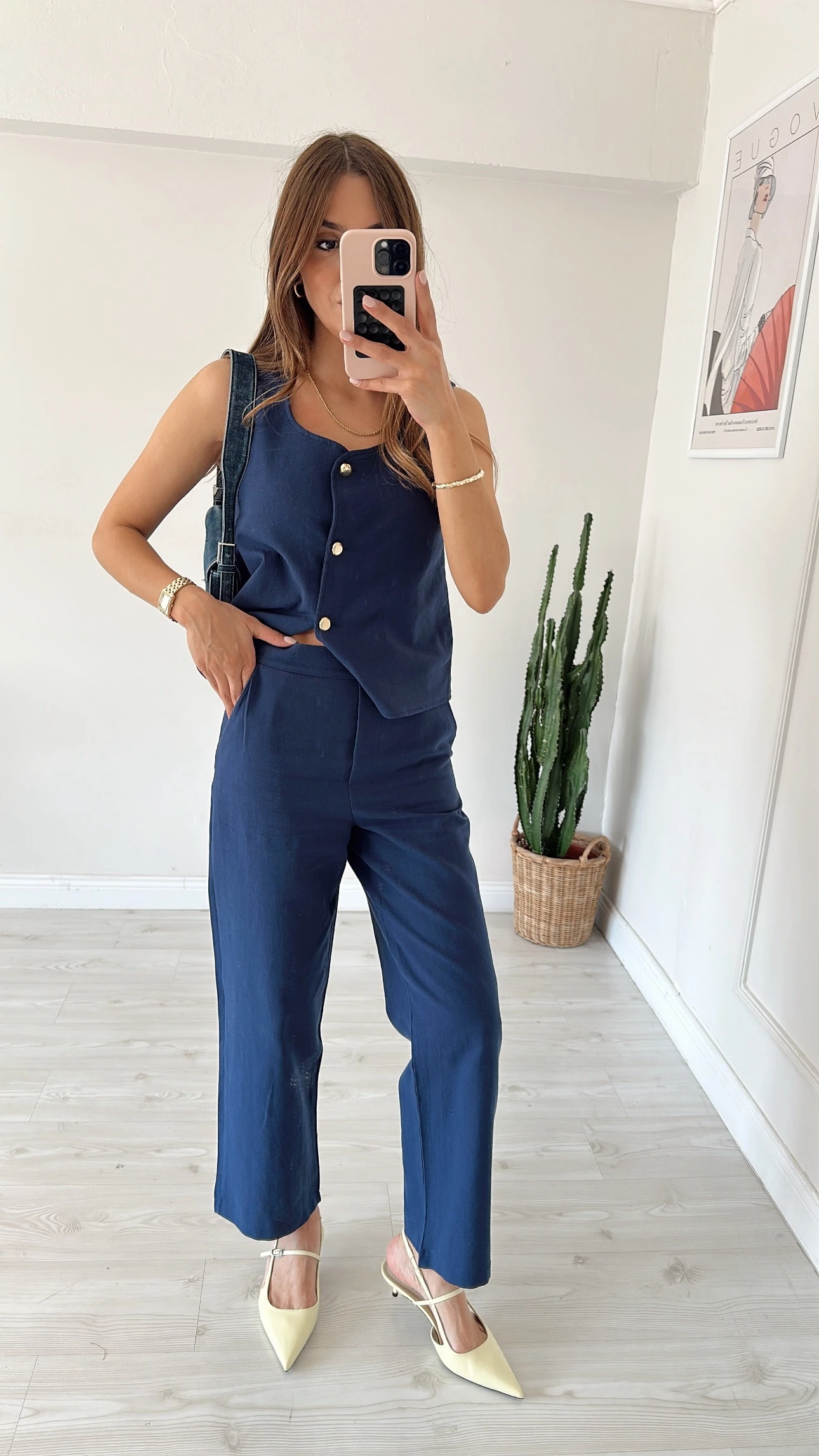 Keten Dokulu Yelekli Takım