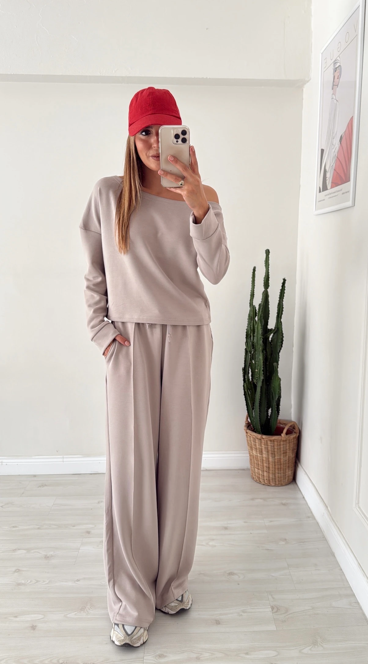 Kayık Yaka Modal Takım Taş