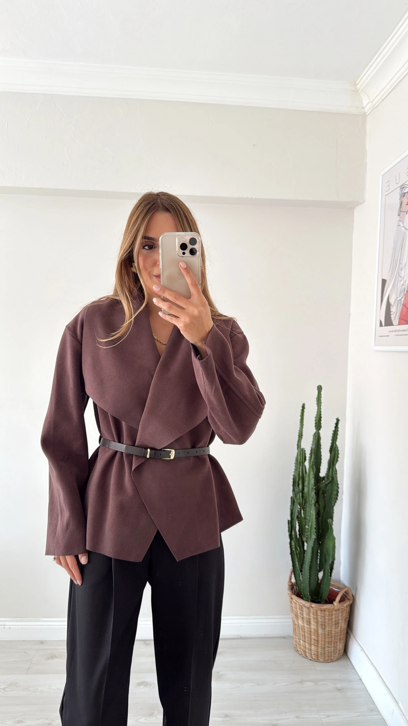 Şal Yaka  Kemerli Ceket