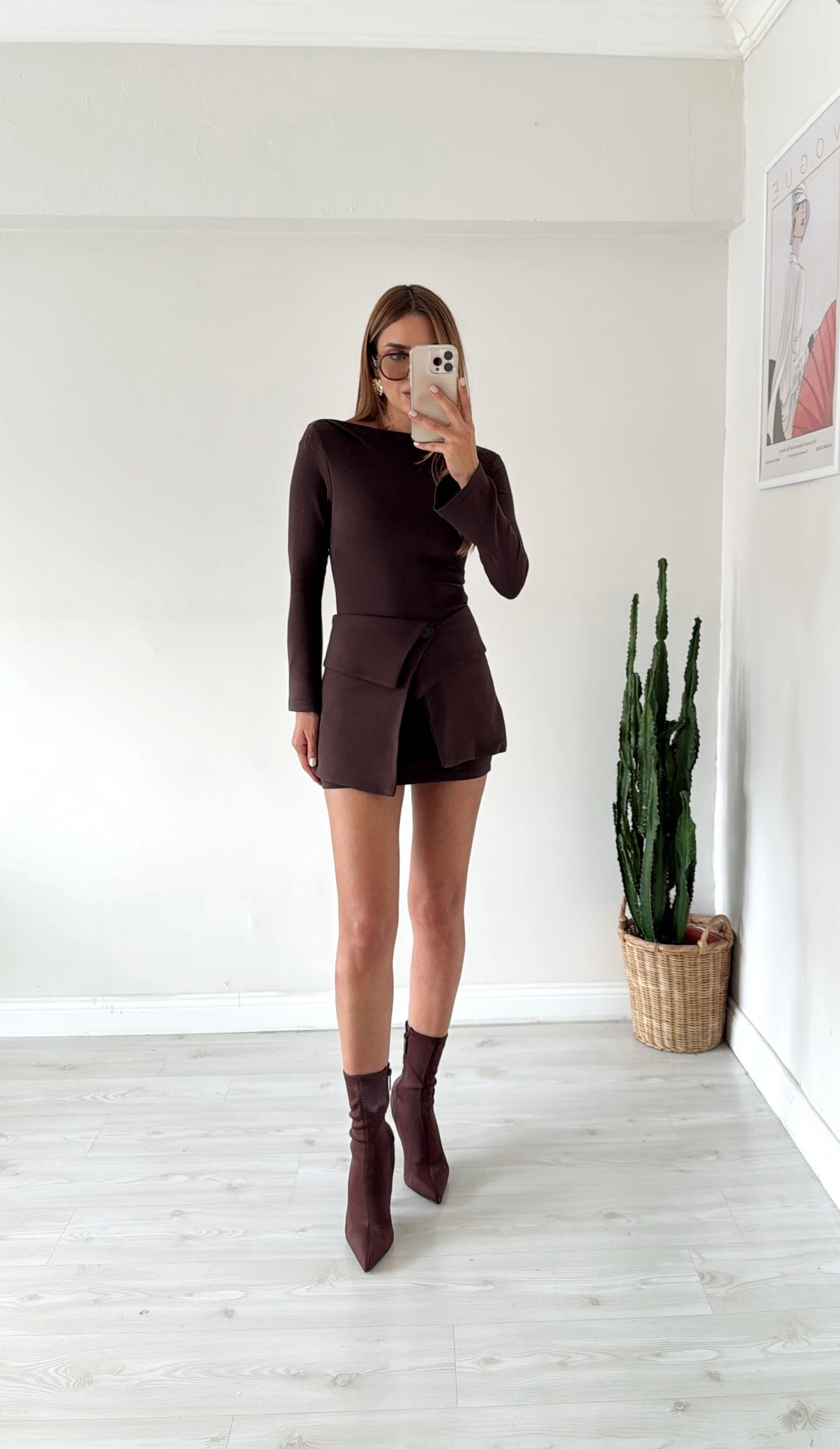 Etek Parçalı Mini Elbise Kahve