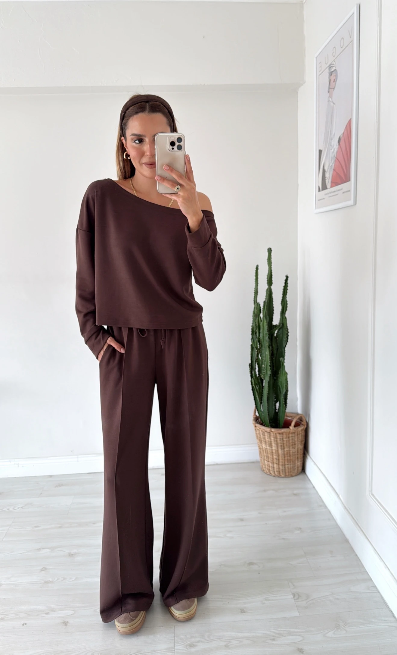 Kayık Yaka Modal Takım Kahve