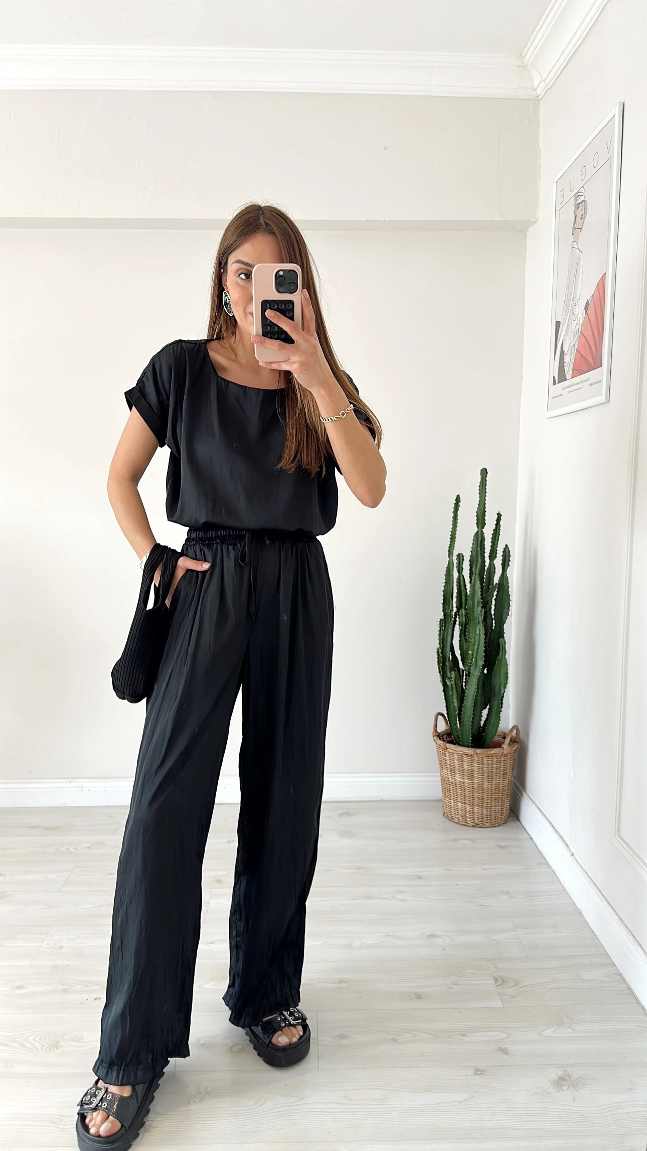 Kırışık Kumaş Bluzlu Takım