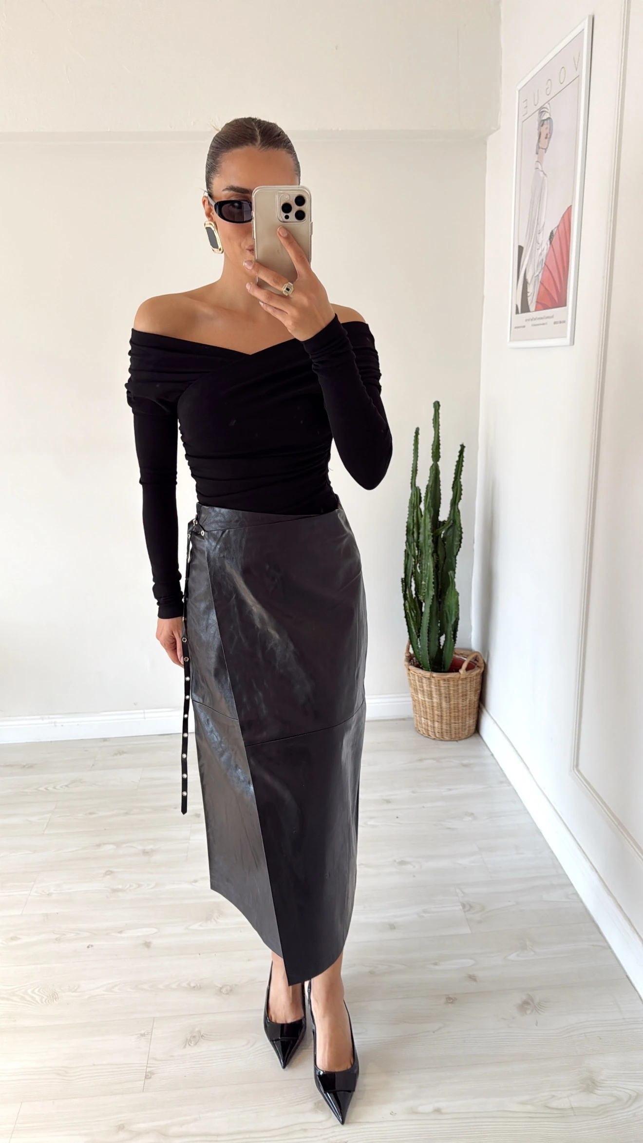 Kruvaze Deri Etek Siyah