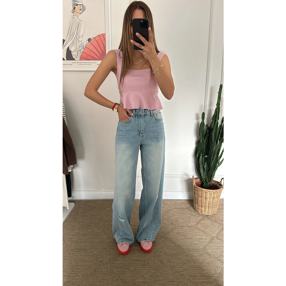 Yırtık Detaylı Bol Jean