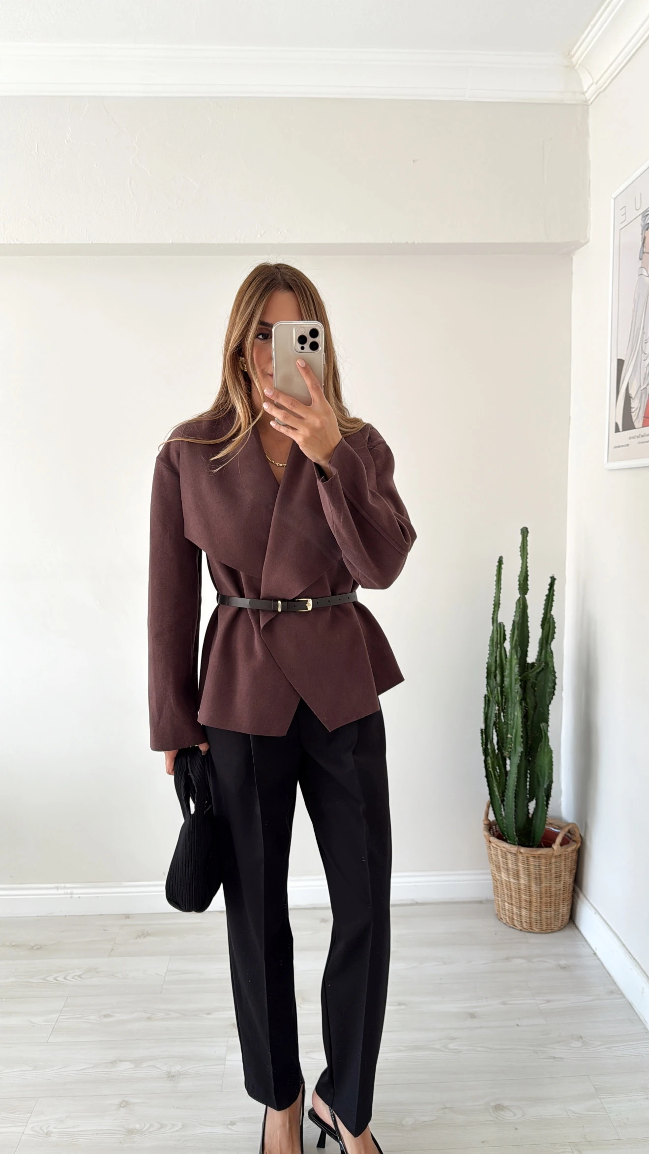 Şal Yaka  Kemerli Ceket