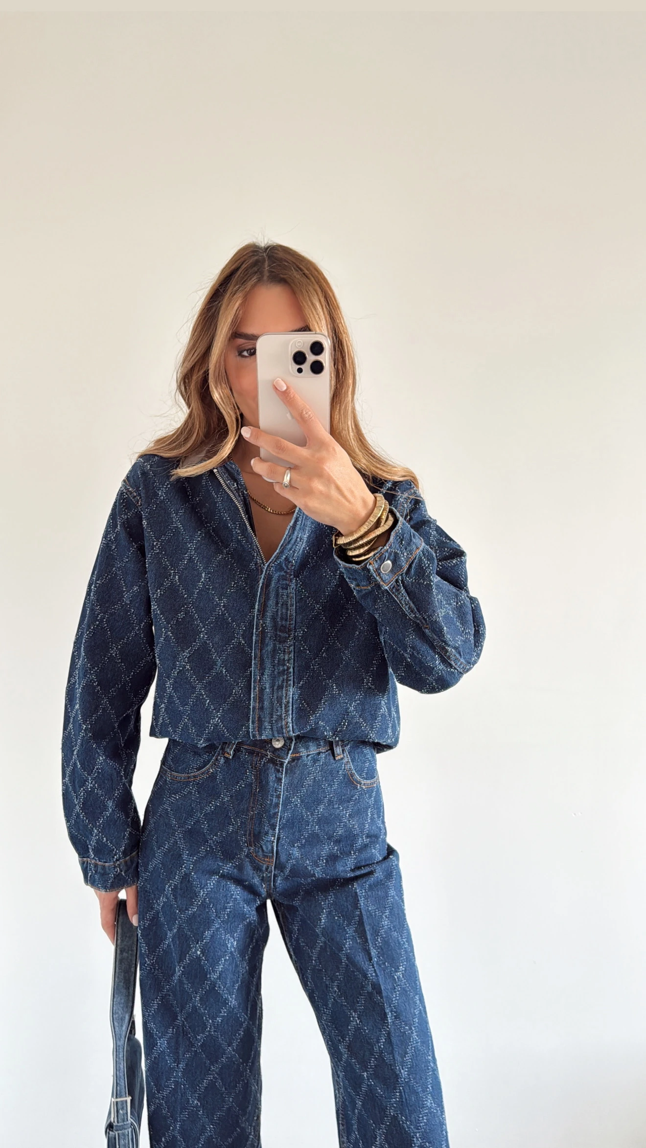 Deri Yaka Detaylı Denim Takım