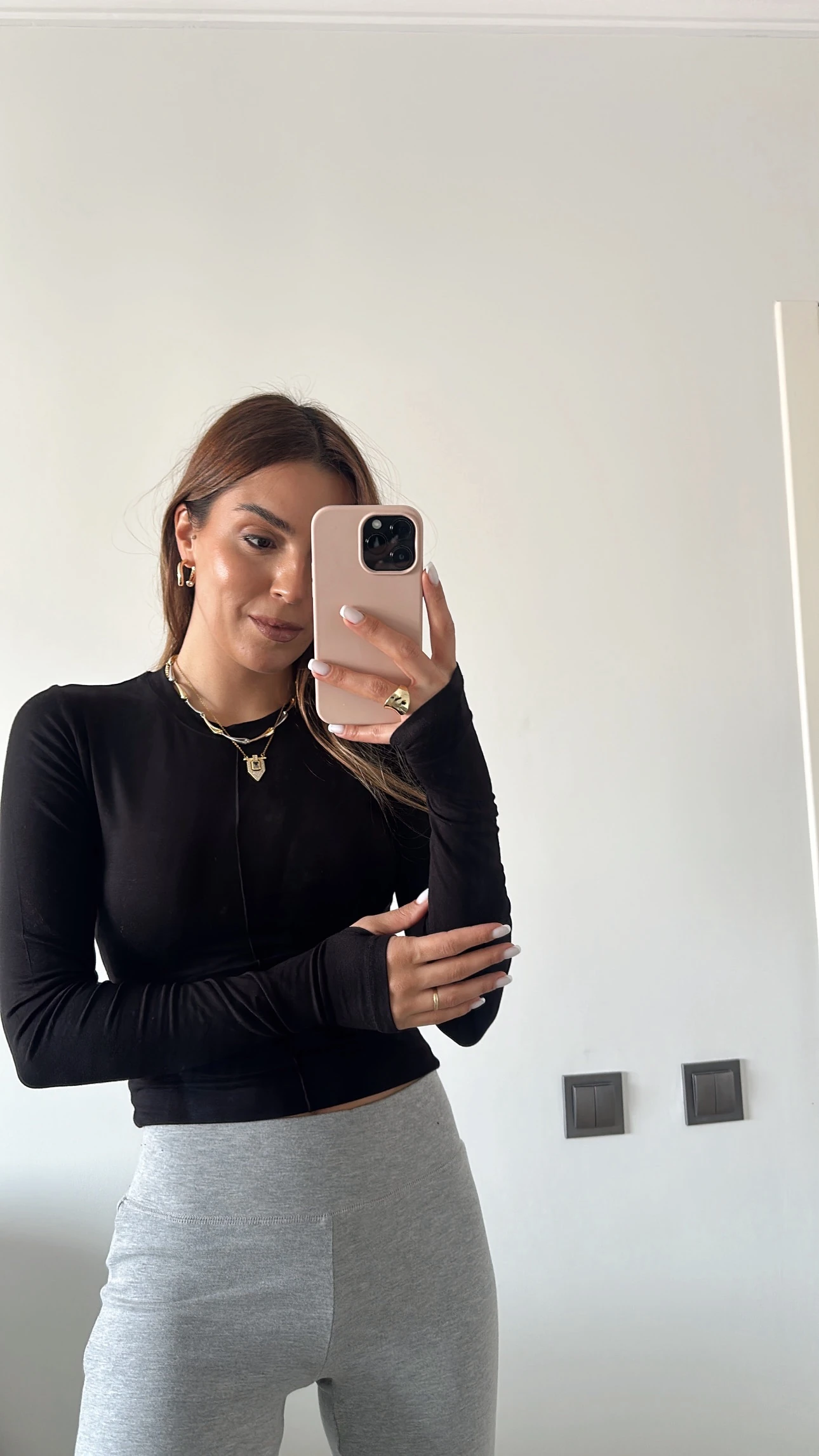 Parmak Geçmeli Bluz Siyah