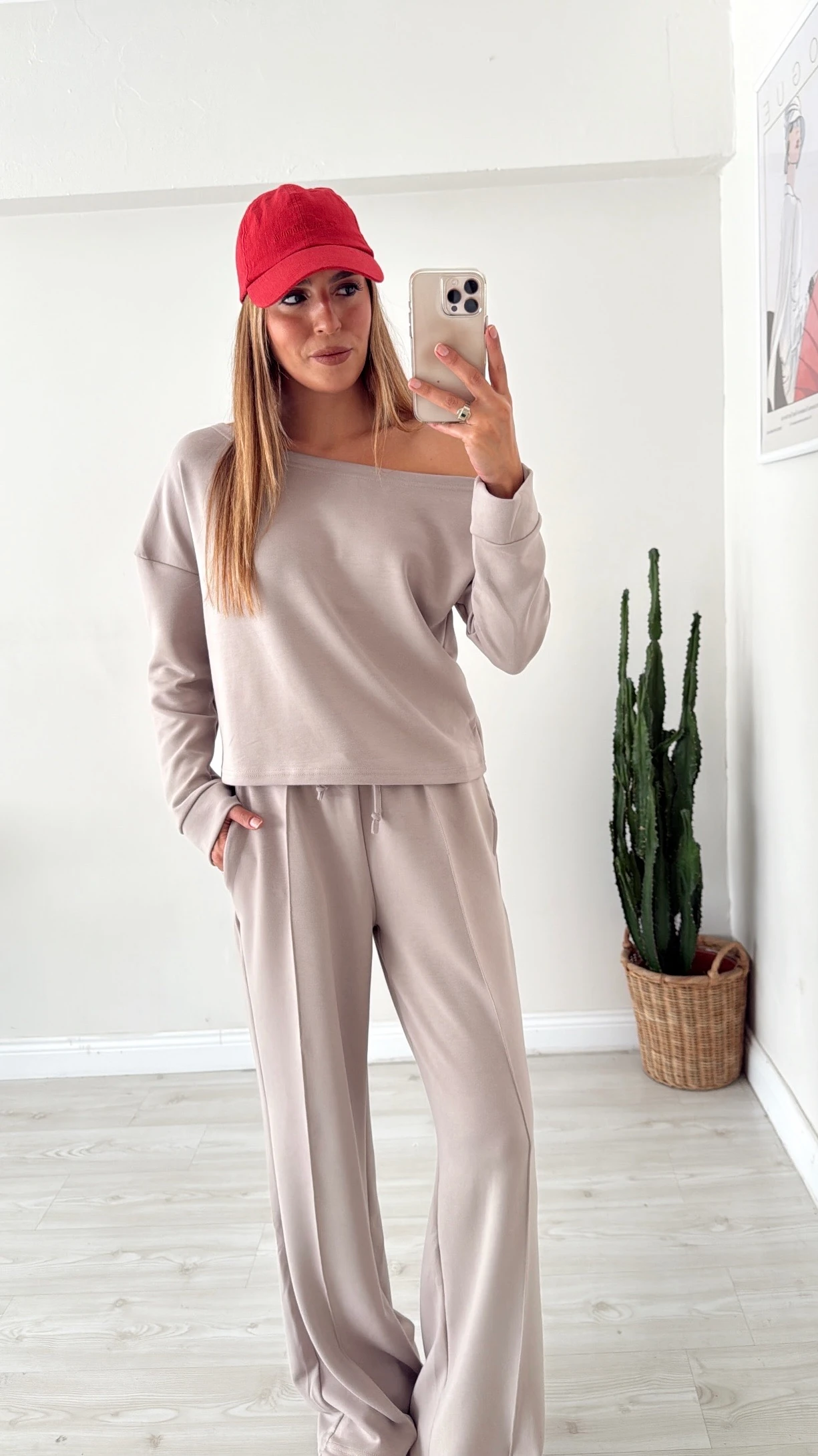 Kayık Yaka Modal Takım Taş