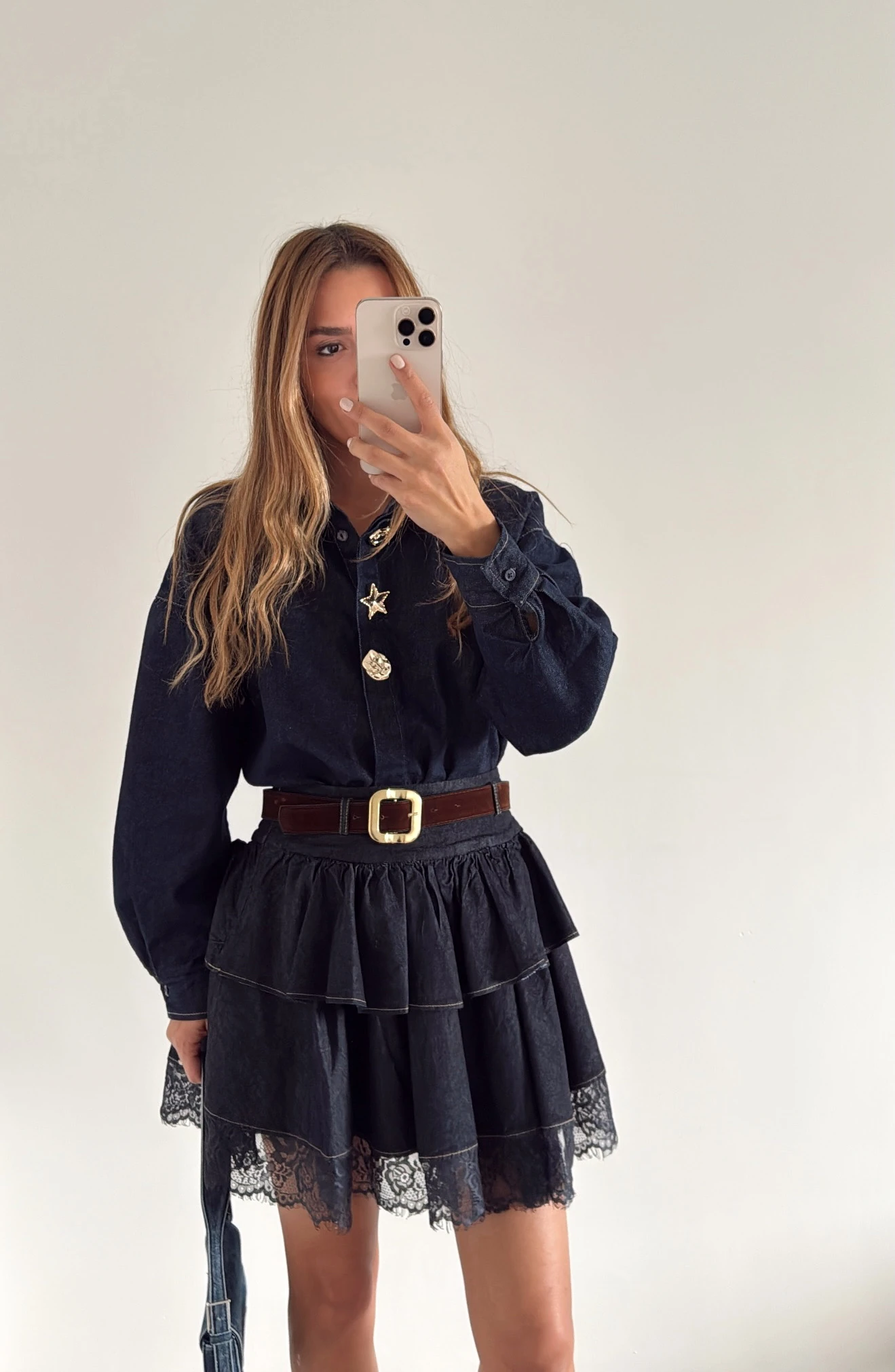 Gold Düğme Gömlekli Etekli Takım