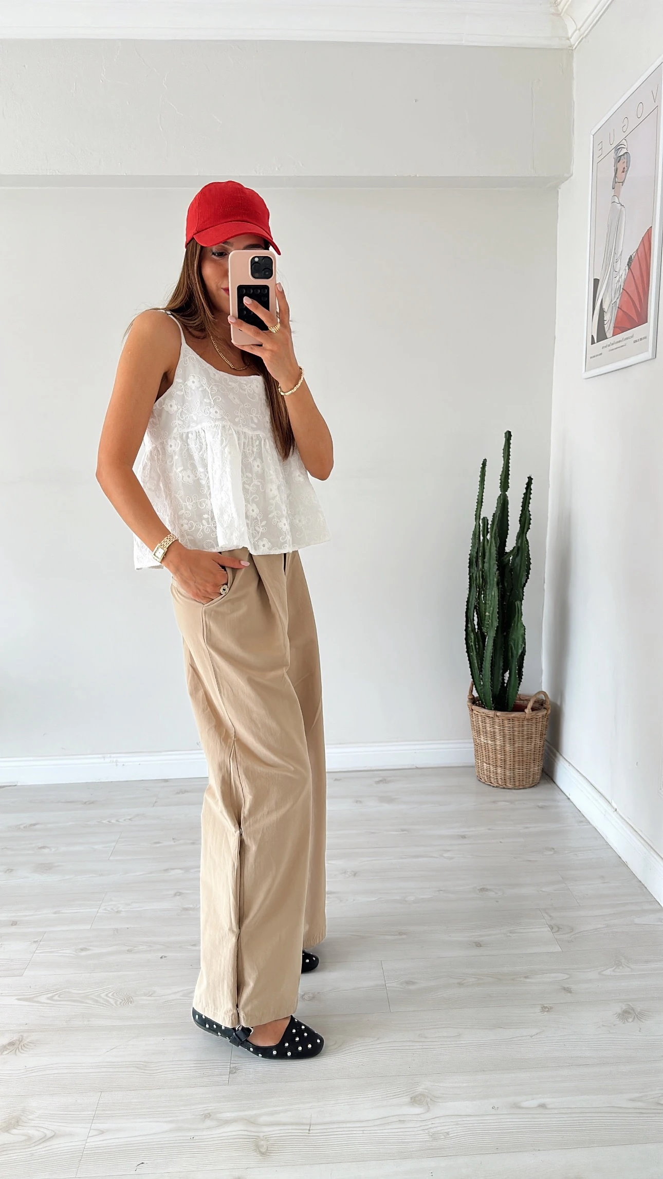 Paça Detaylı Pantolon