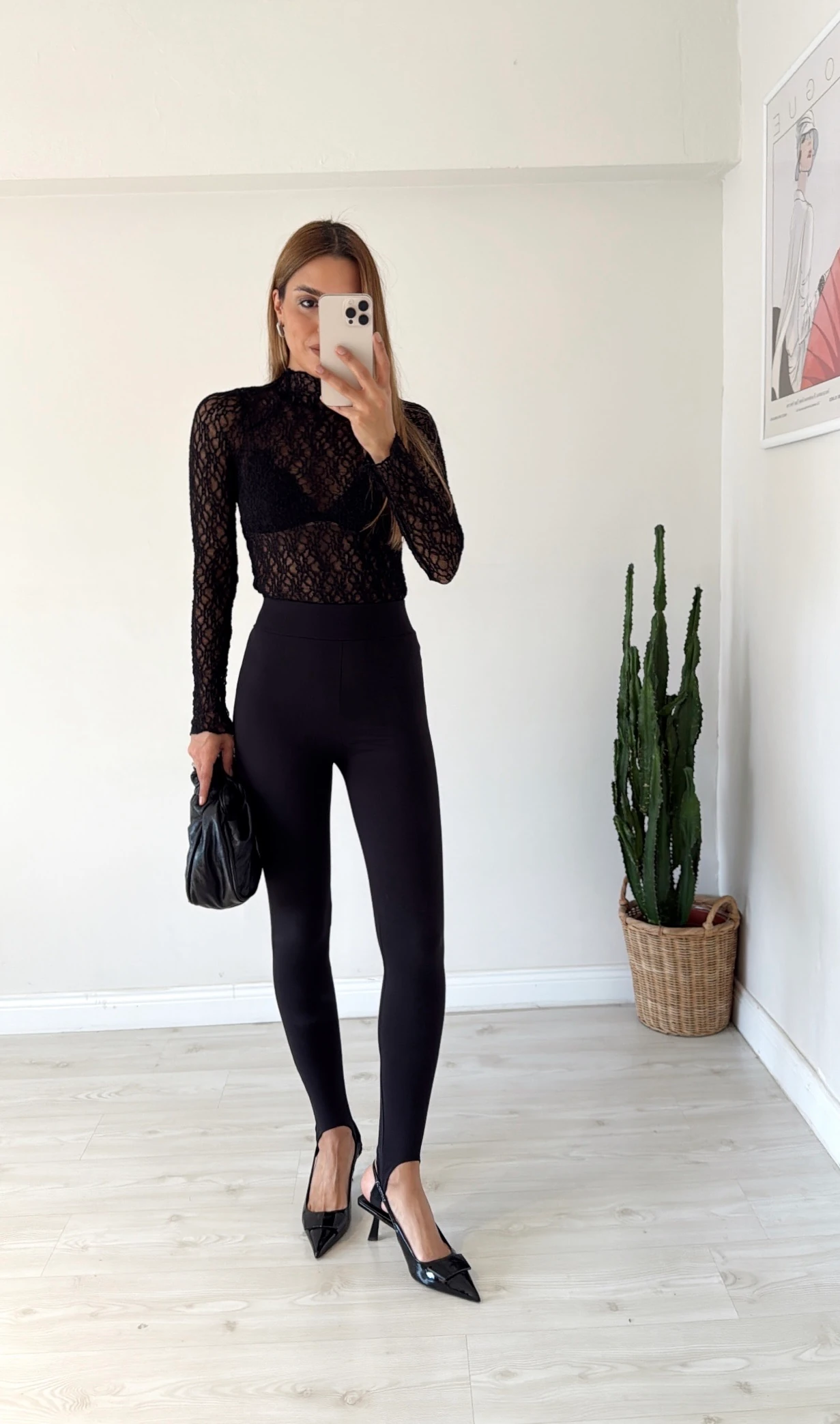 Balıkçı Yaka Dantel Bluz