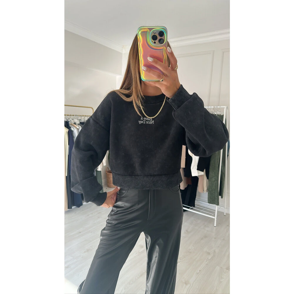 Yıkamalı Sweatshirt