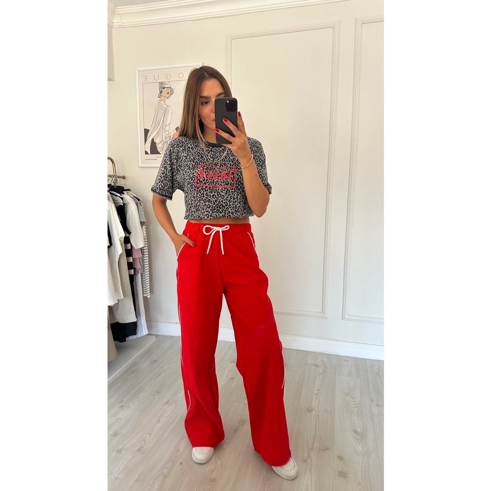 Yıkamalı Leopar T-Shirt