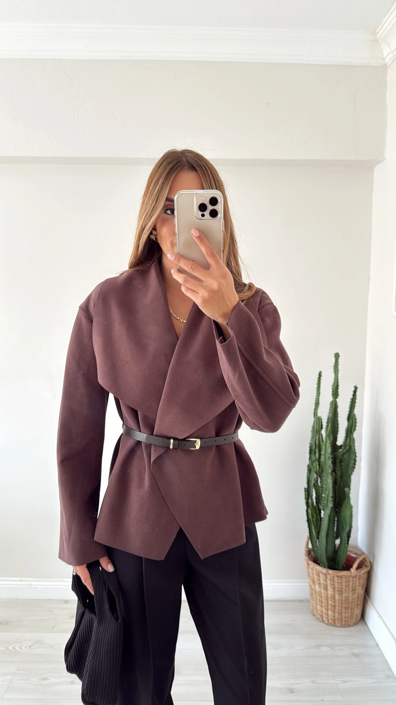 Şal Yaka  Kemerli Ceket