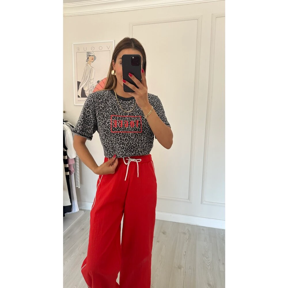 Yıkamalı Leopar T-Shirt