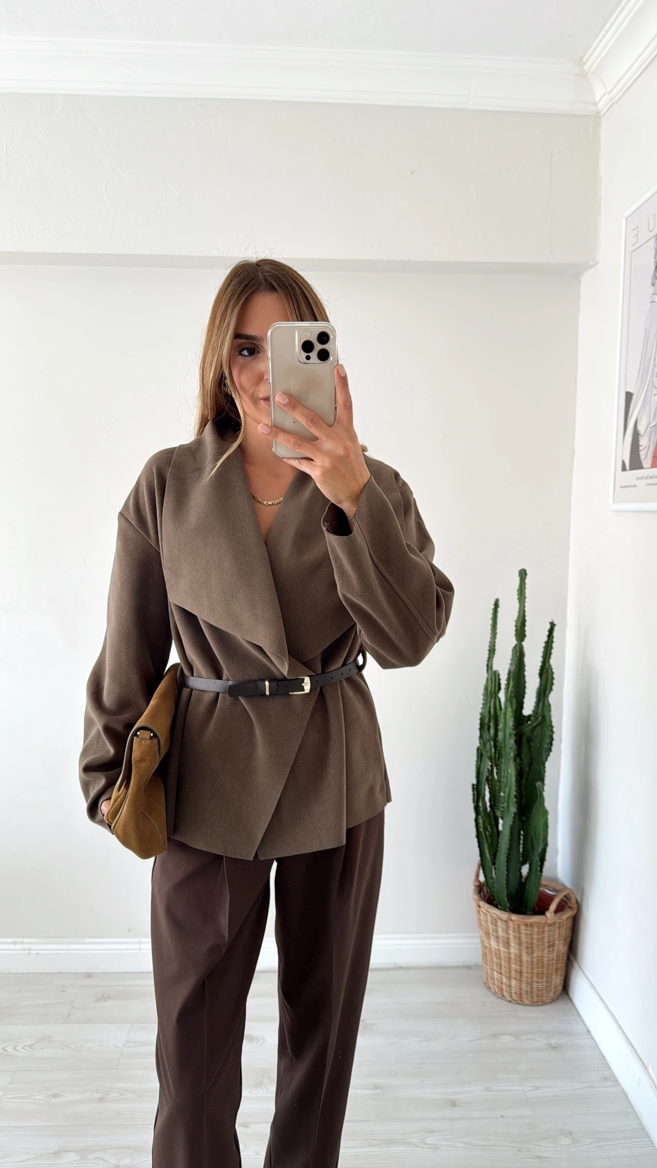 Şal Yaka Kemerli  Ceket Haki