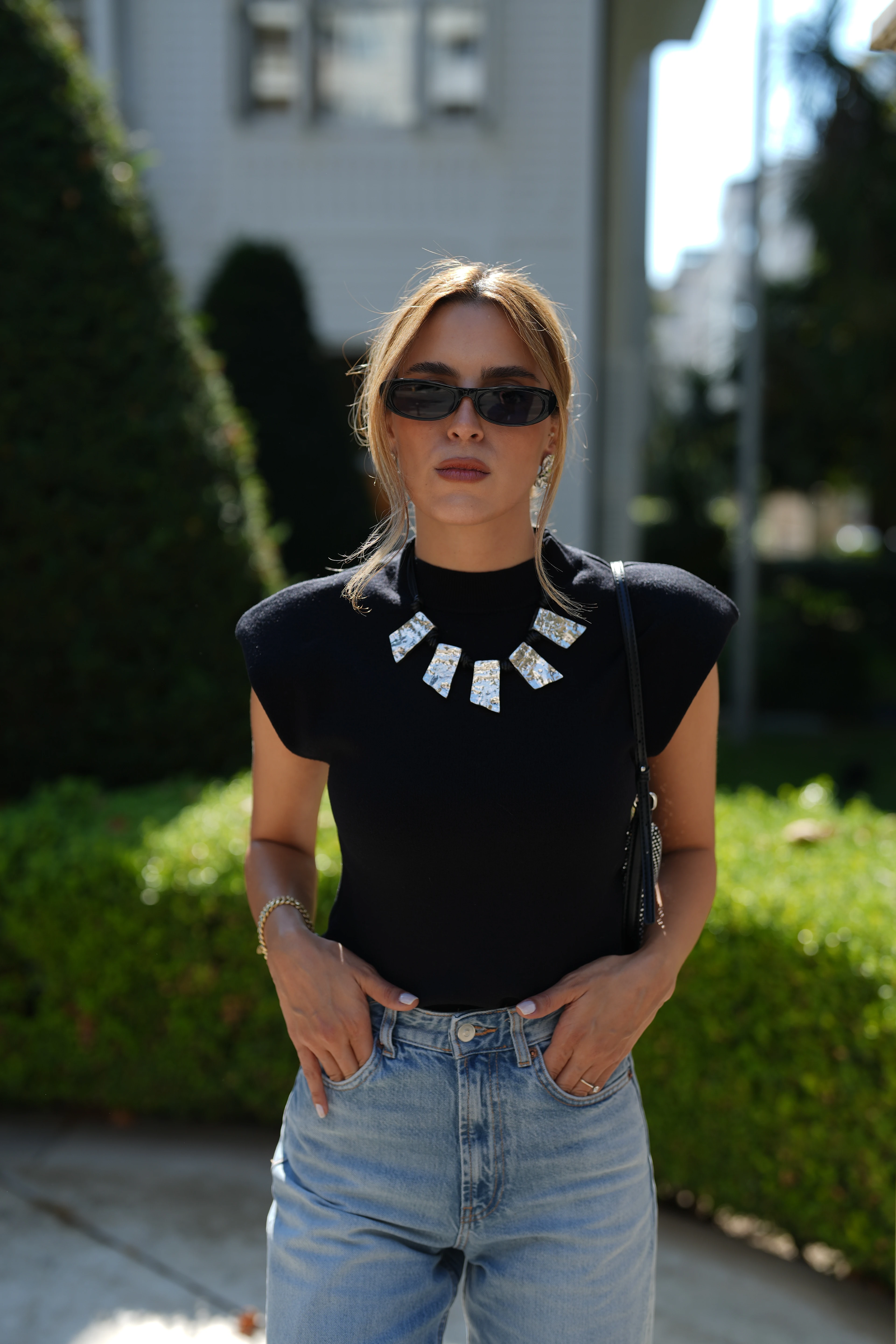 Vatkalı Kolsuz Triko Bluz Siyah