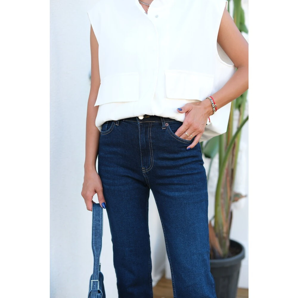 Likralı Koyu Lacivert Jean