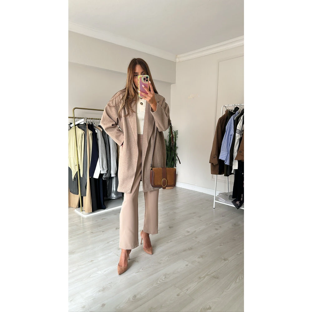 Tek Düğmeli İnce Kaban