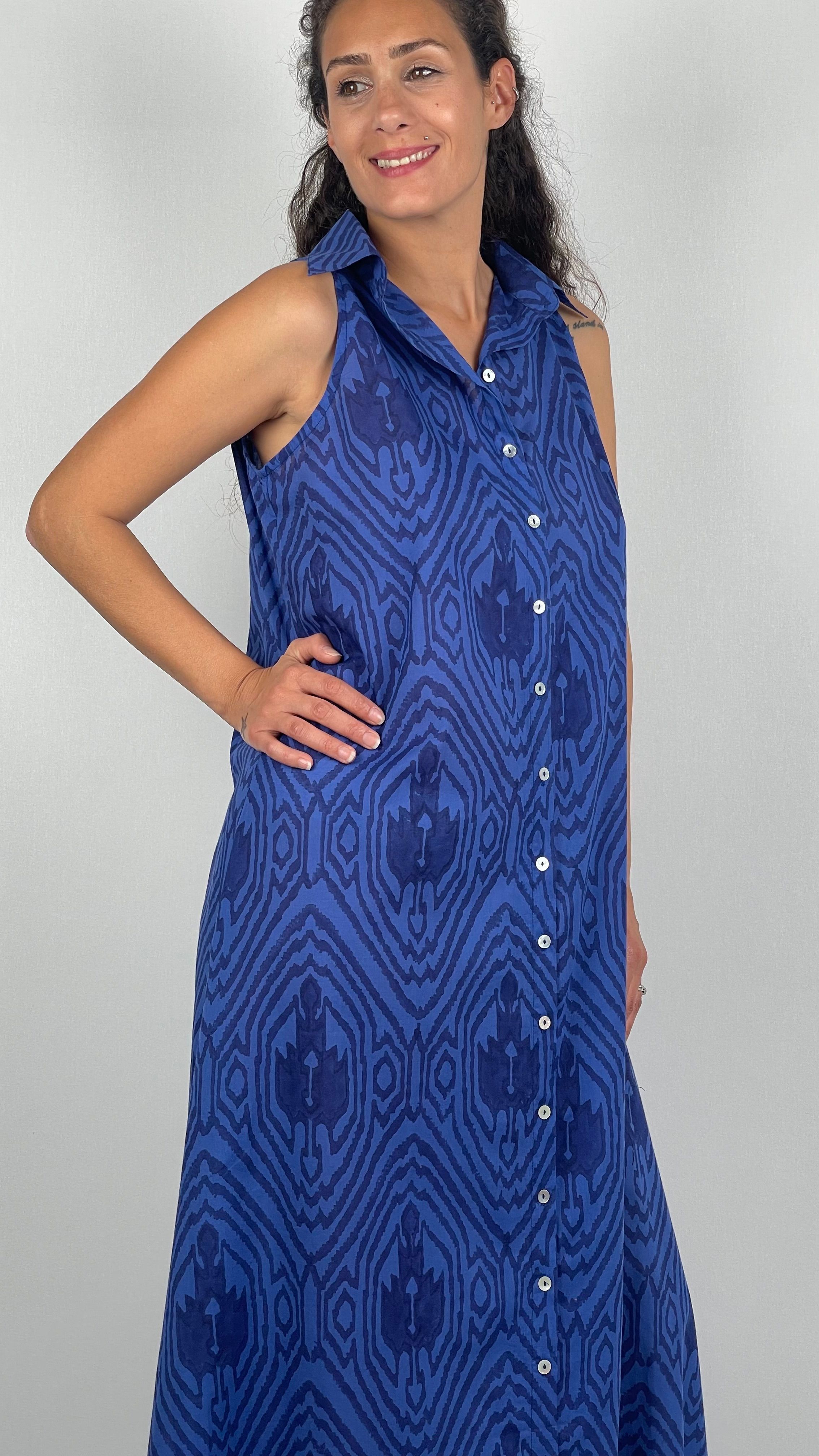 SOPHIA  DRESS   Gömlek Yaka Sıfır  Kol Kemerli  Desenli El Baskısı Müslin Uzun  Elbise ( Hand Blok Print )