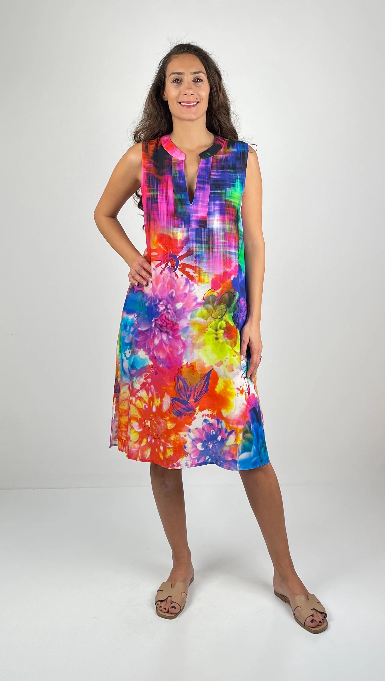 SOPHIA  V Yaka  Kolsuz  Midi Boy  Viskon  Elbise - Gökkuşağı Çok Renkli