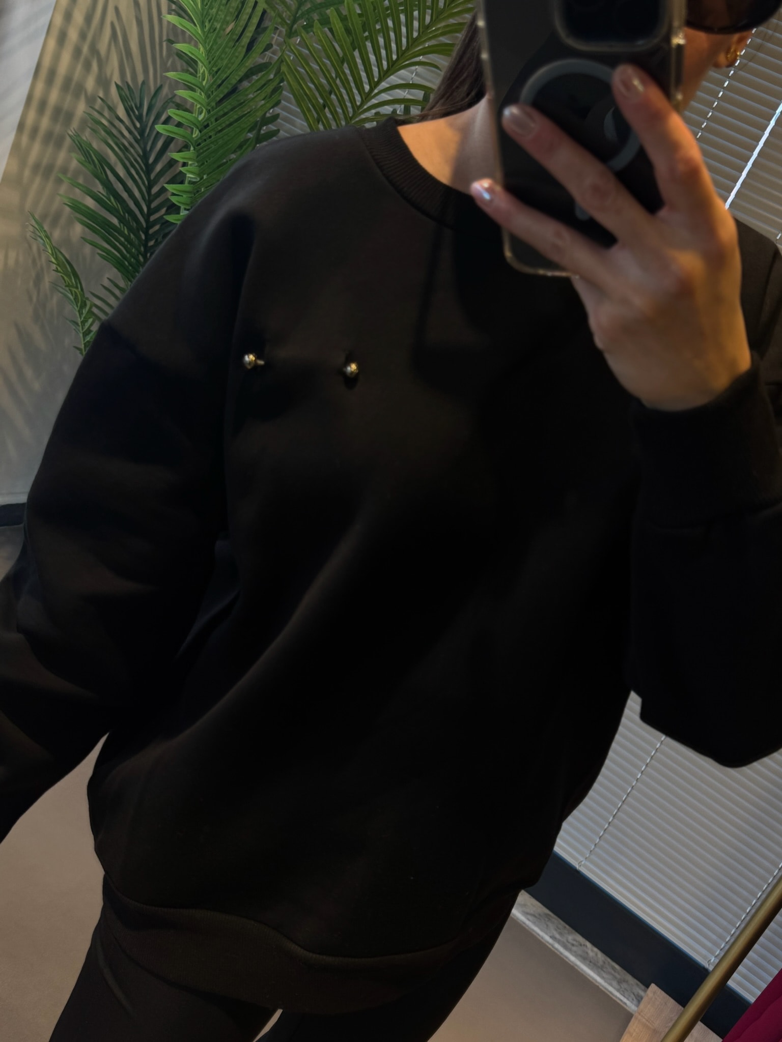 Orijinal Marka Şardonlu Metal Aksesuarlı Sweatshirt