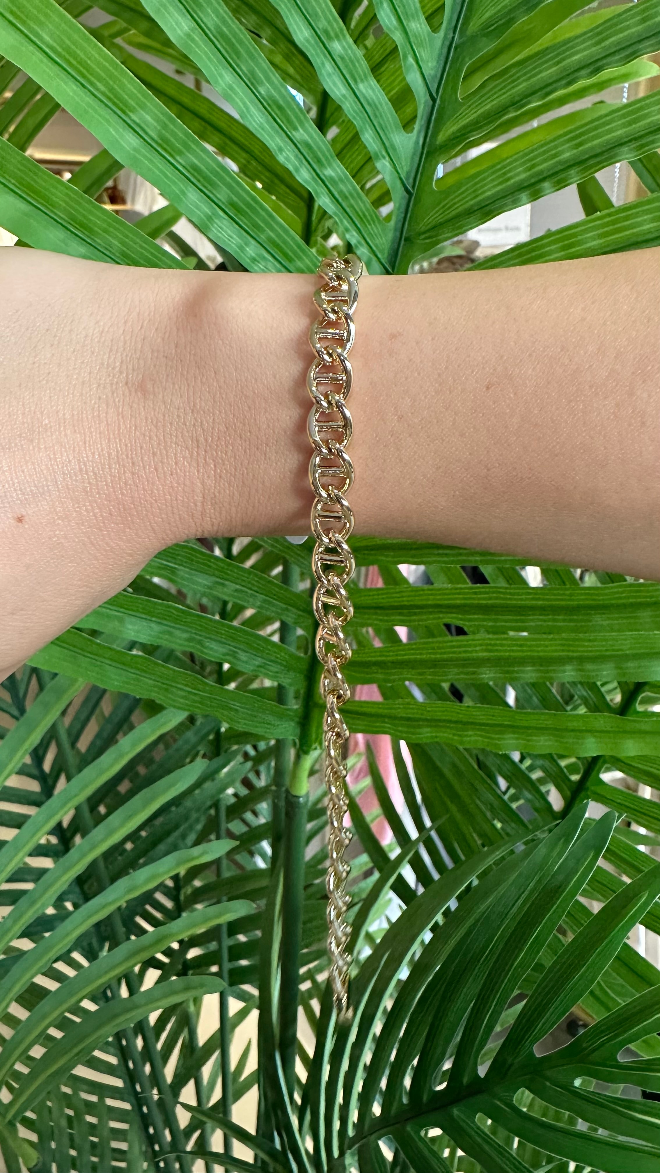 Xupıng Bölme Zincir Bileklik -Gold