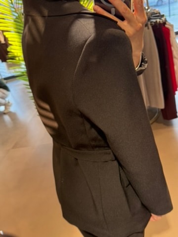 Kemer Detaylı Blazer Ceket  Premıum Collectıon-Siyah