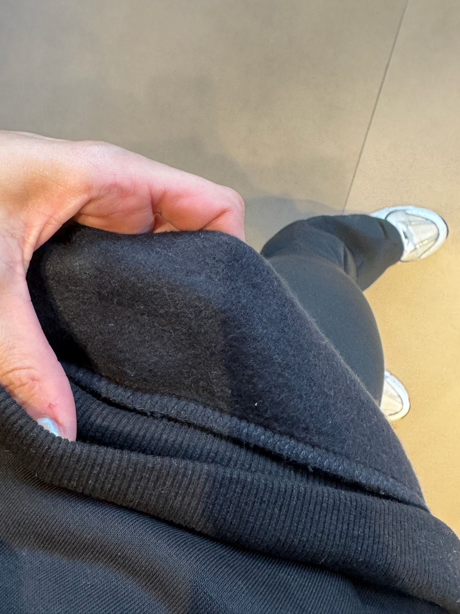 Orijinal Marka Şardonlu Metal Aksesuarlı Sweatshirt