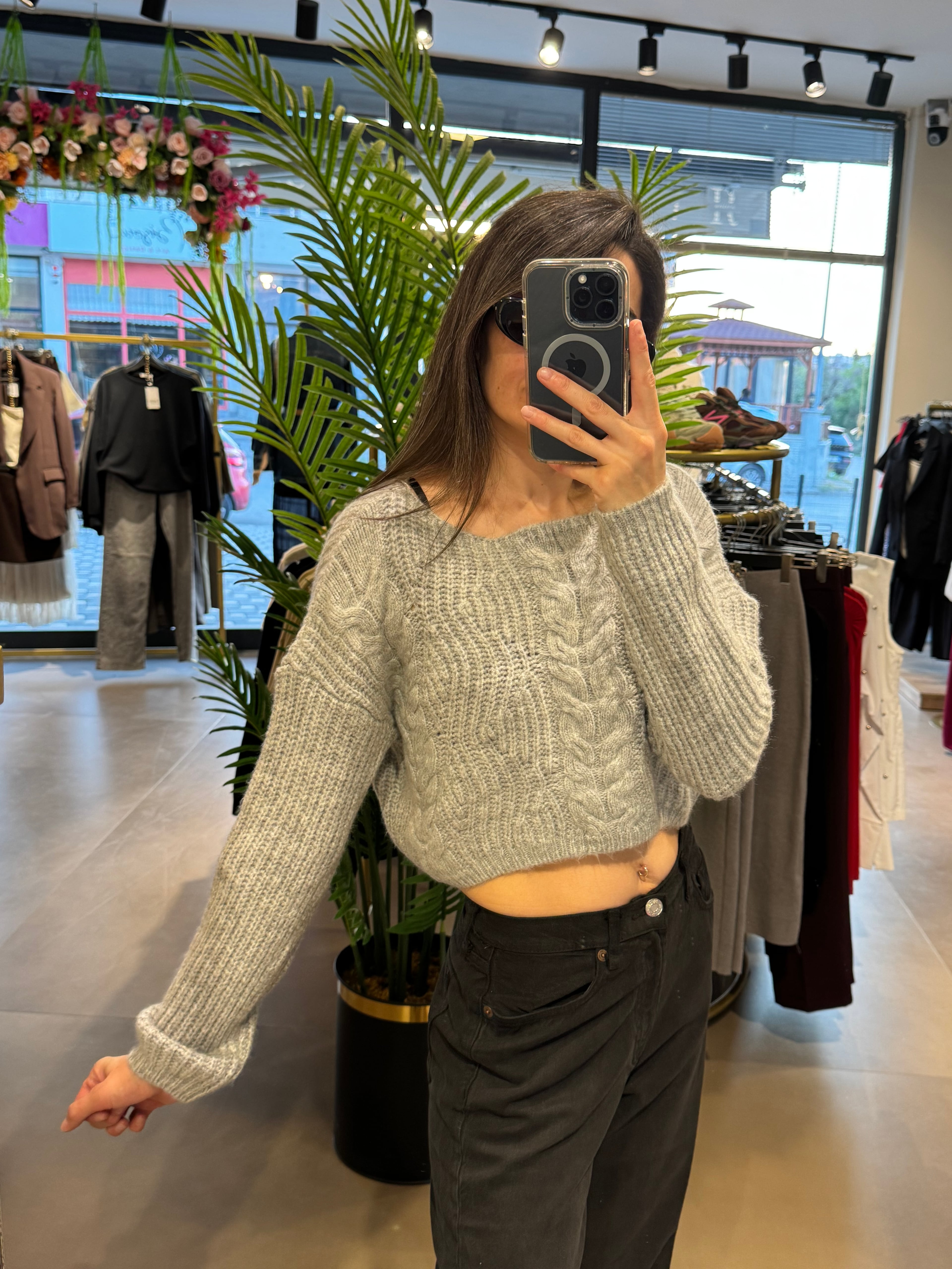 Örgü Detay Kemer Boy Kazak |Gri