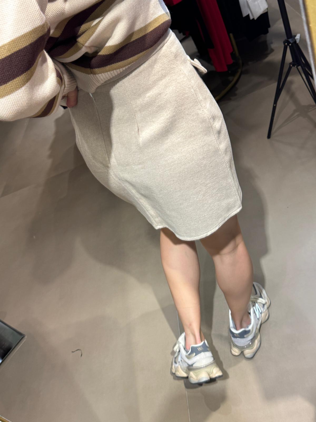 Cep Detaylı Kaşe Etek-Taş