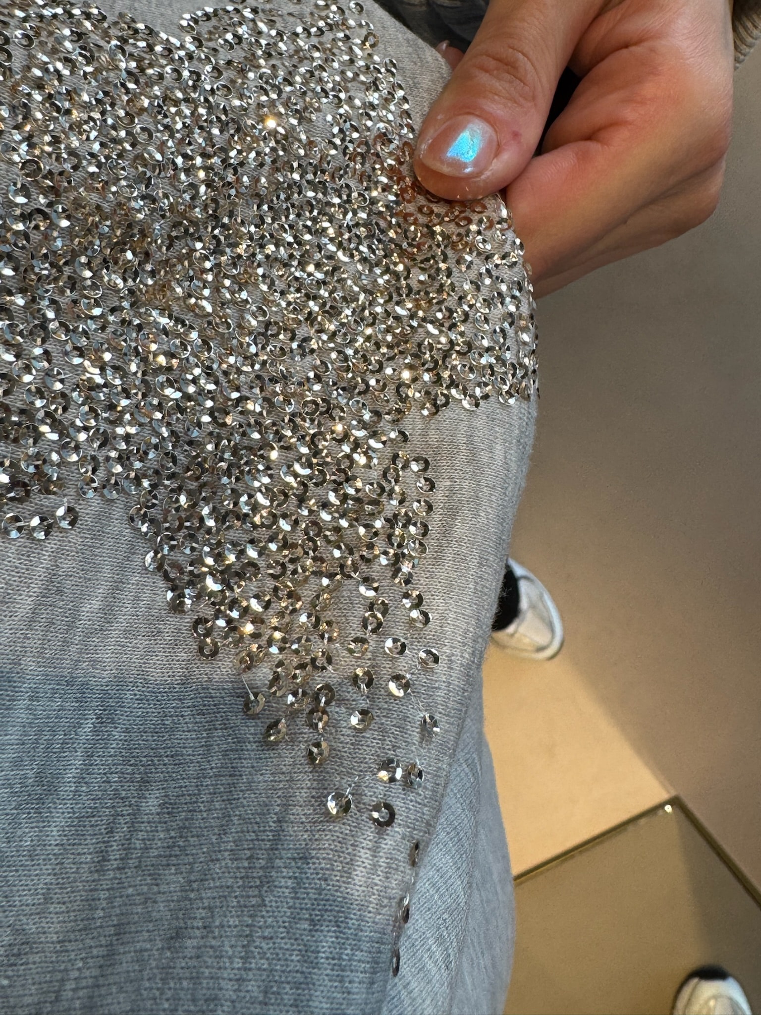 Orijinal Marka Yıldız Detaylı İnce Şardonlu Sweatshirt