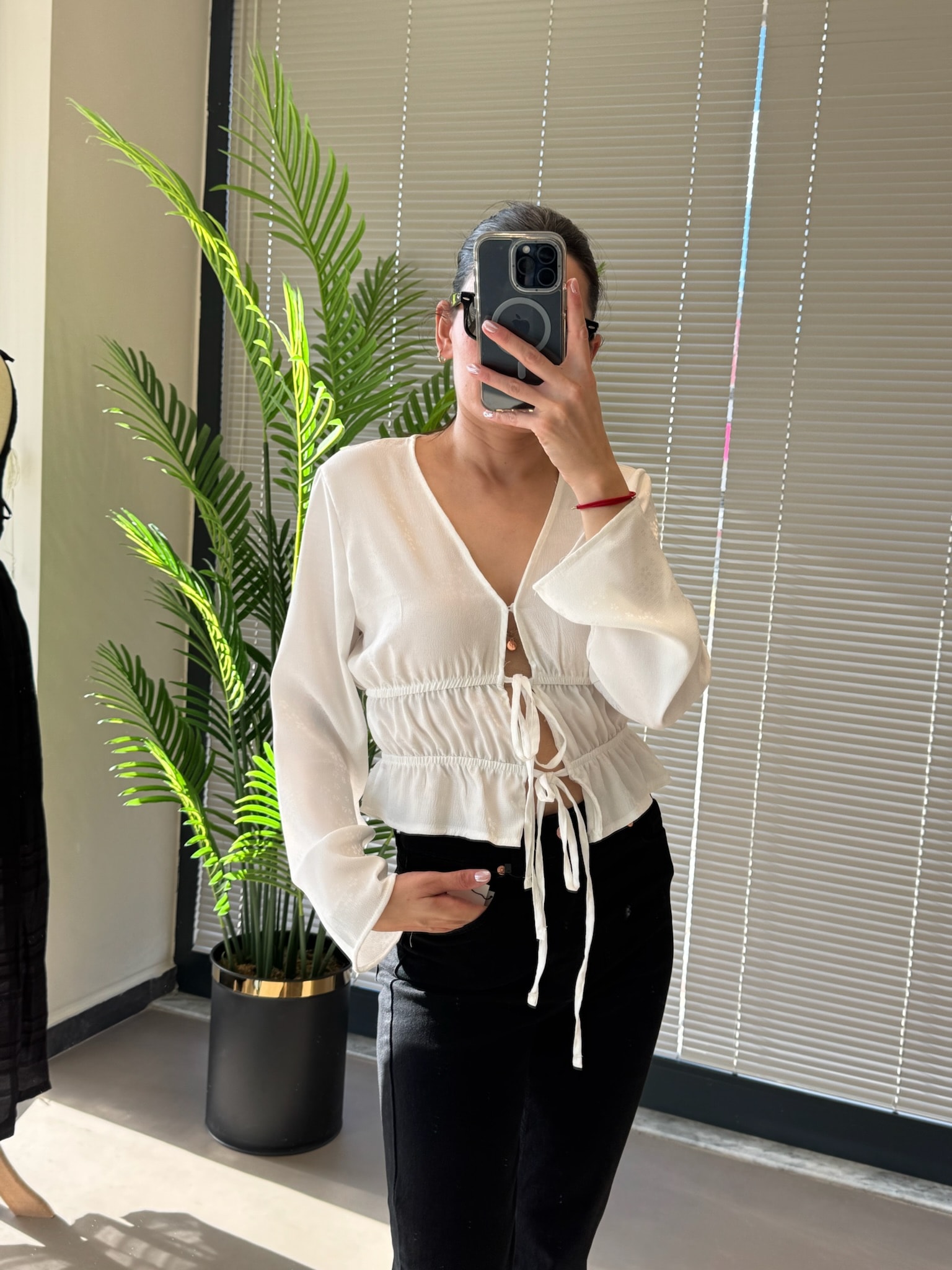 Premium Bağcıklı Üst-Beyaz