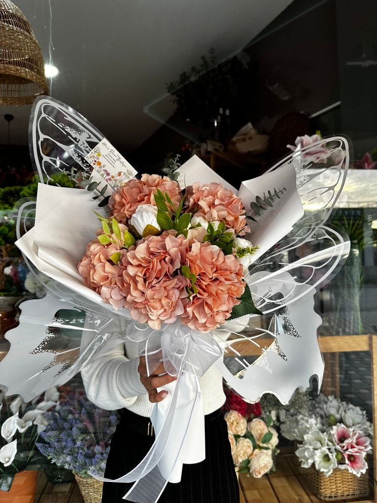 Kelebek Ortanca Aranjman | Açıklamayı okuyunuz