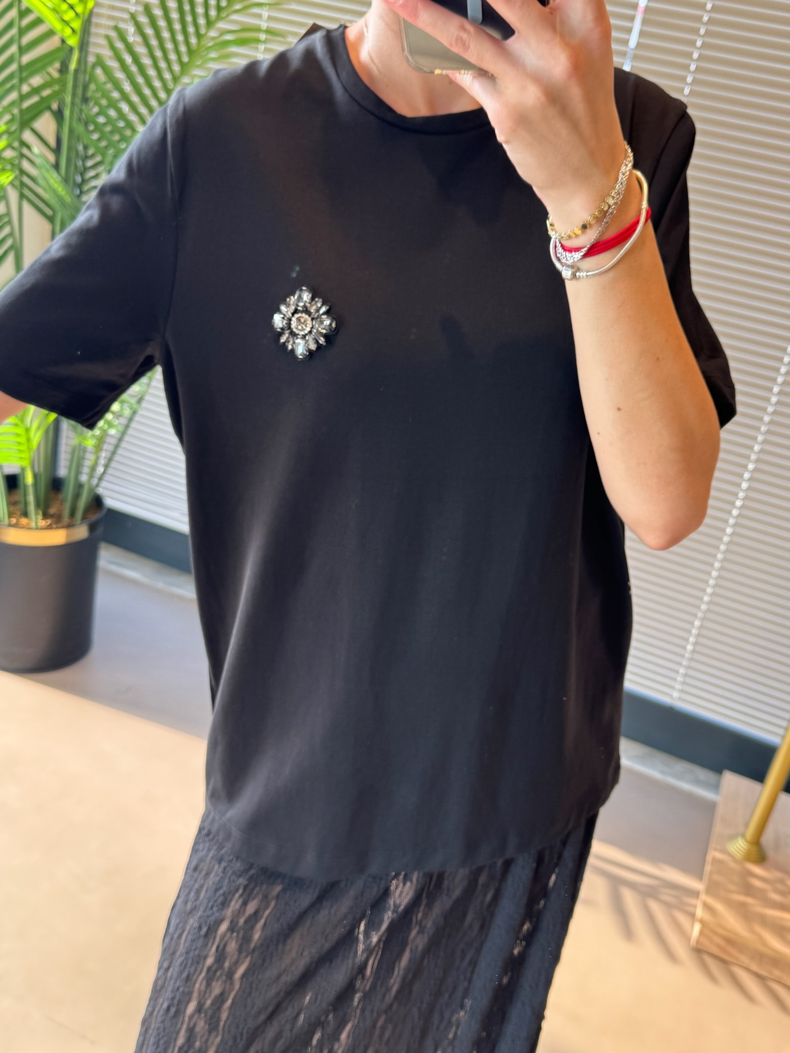 Taşlı Orijinal Marka Tshirt-Siyah