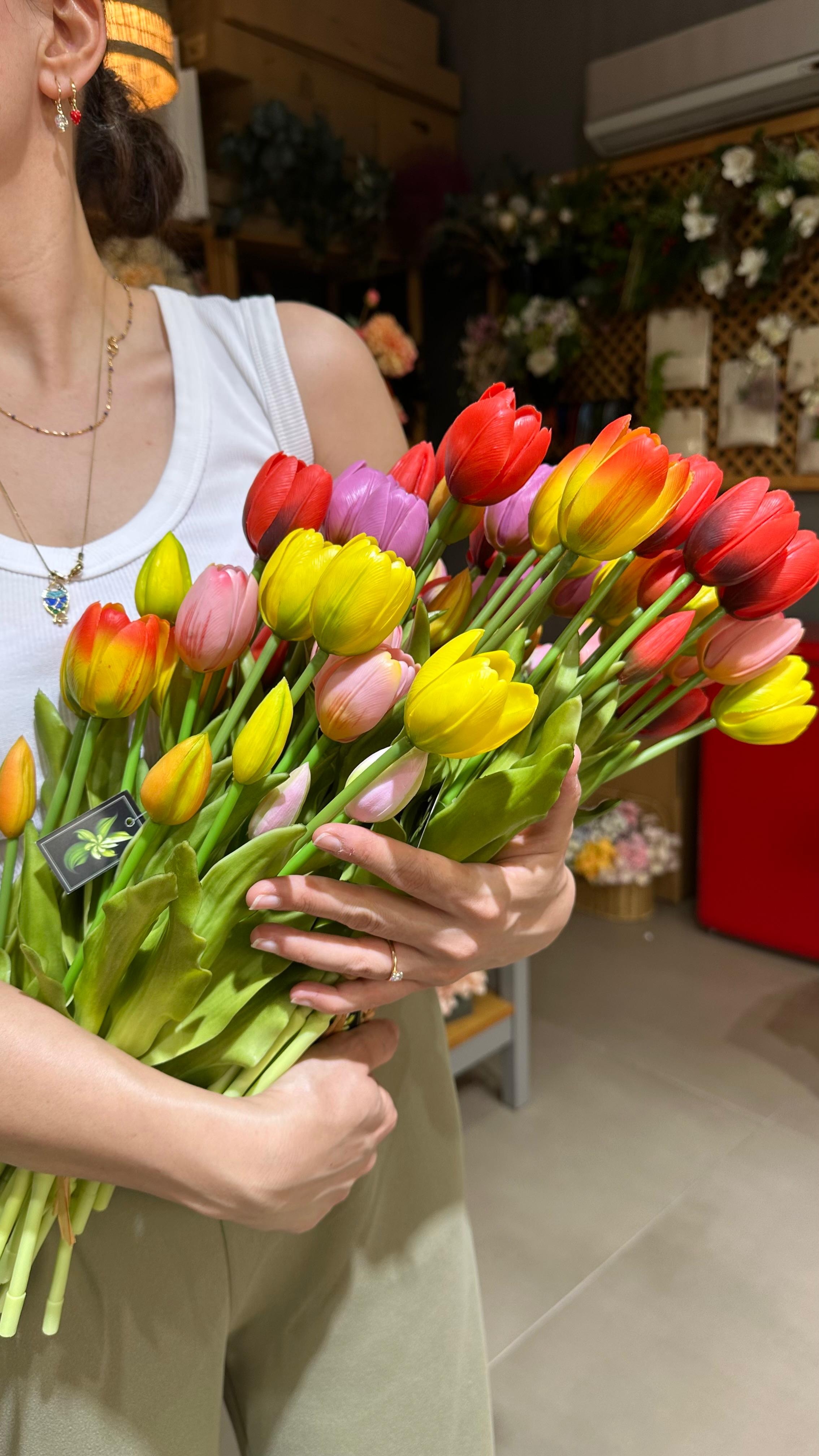 Gerçek Görünümlü Lale Demeti | Premium - Sarı