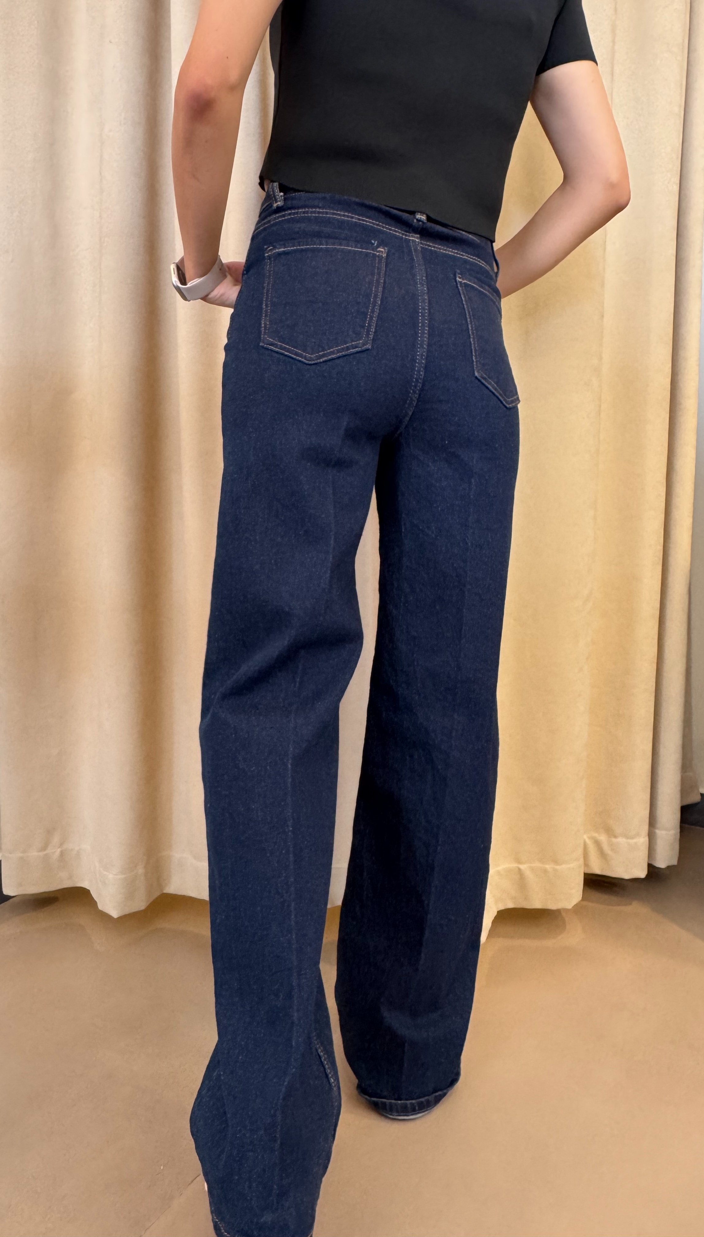 Düz Paça Yüksek Bel Muadil Marka Likralı Koyu Renk Jean