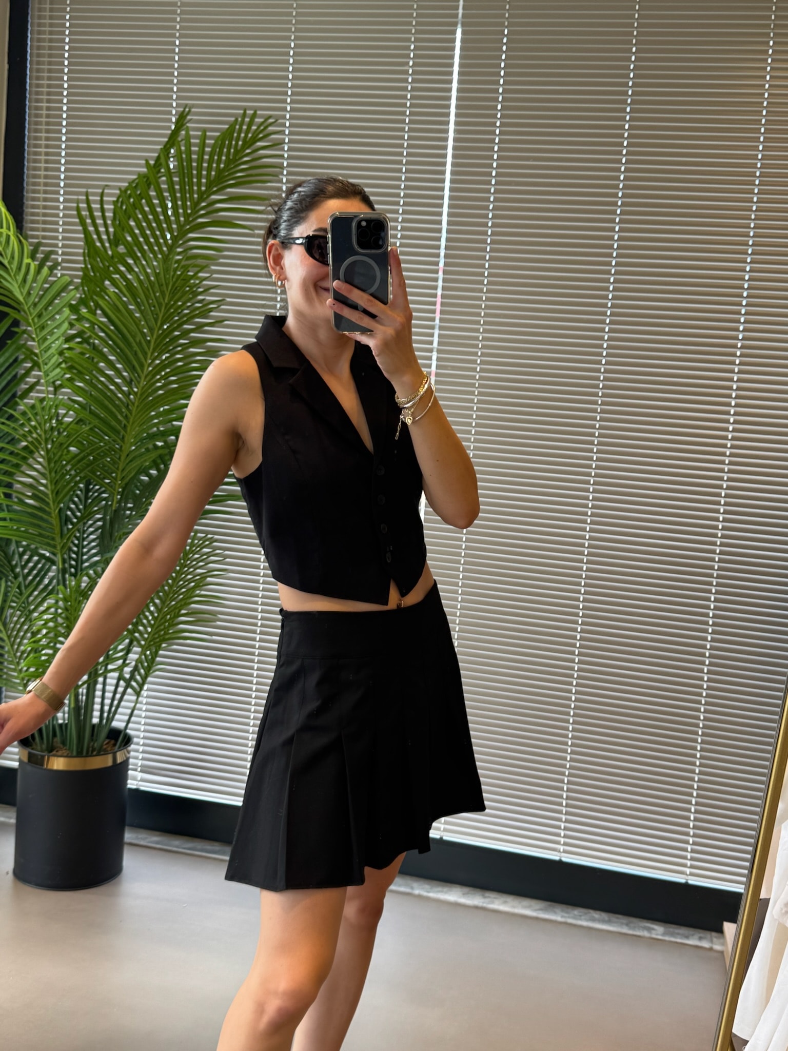 Orijinal Marka Pileli Düşük Bel Etek