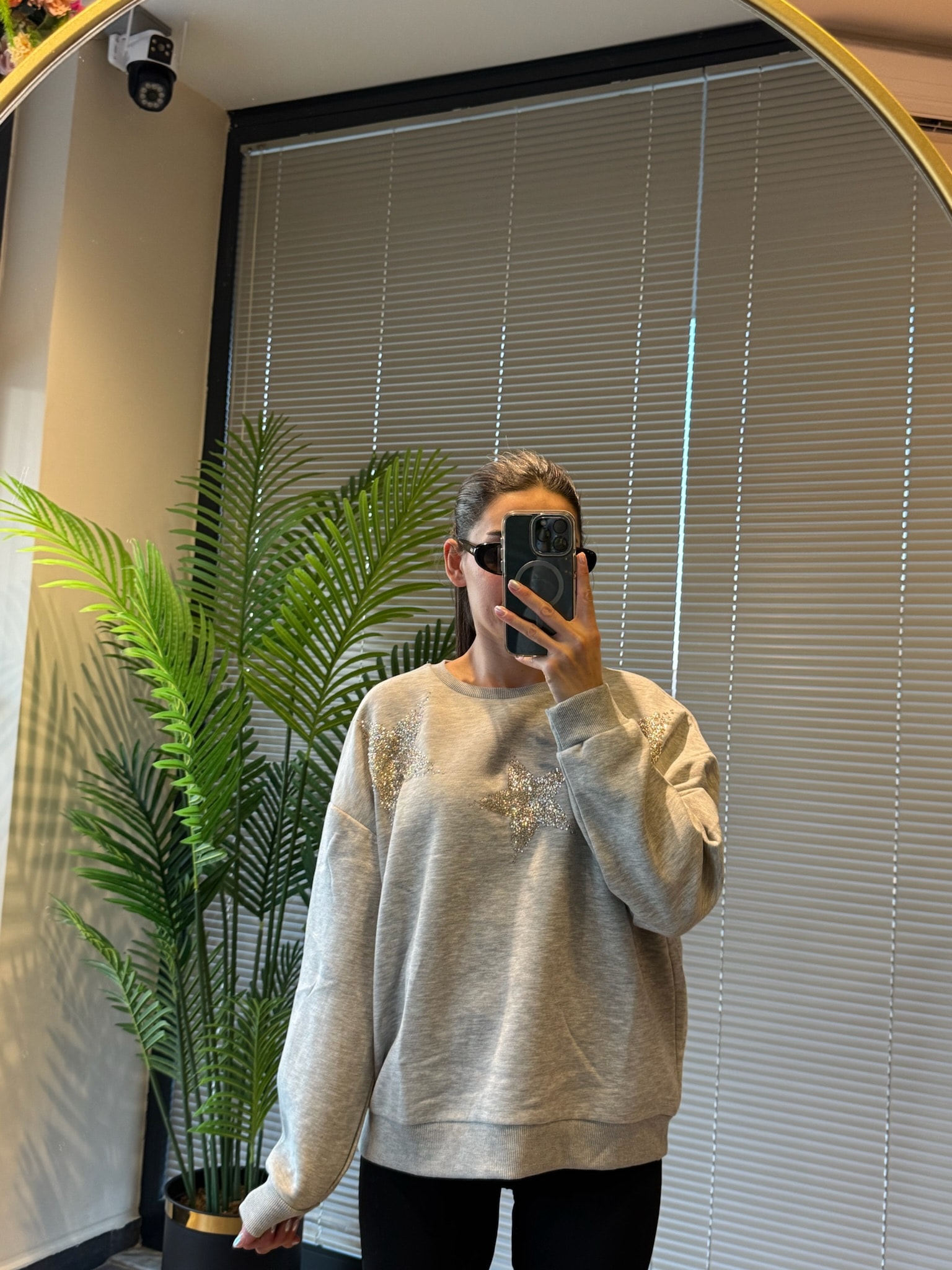 Orijinal Marka Yıldız Detaylı İnce Şardonlu Sweatshirt