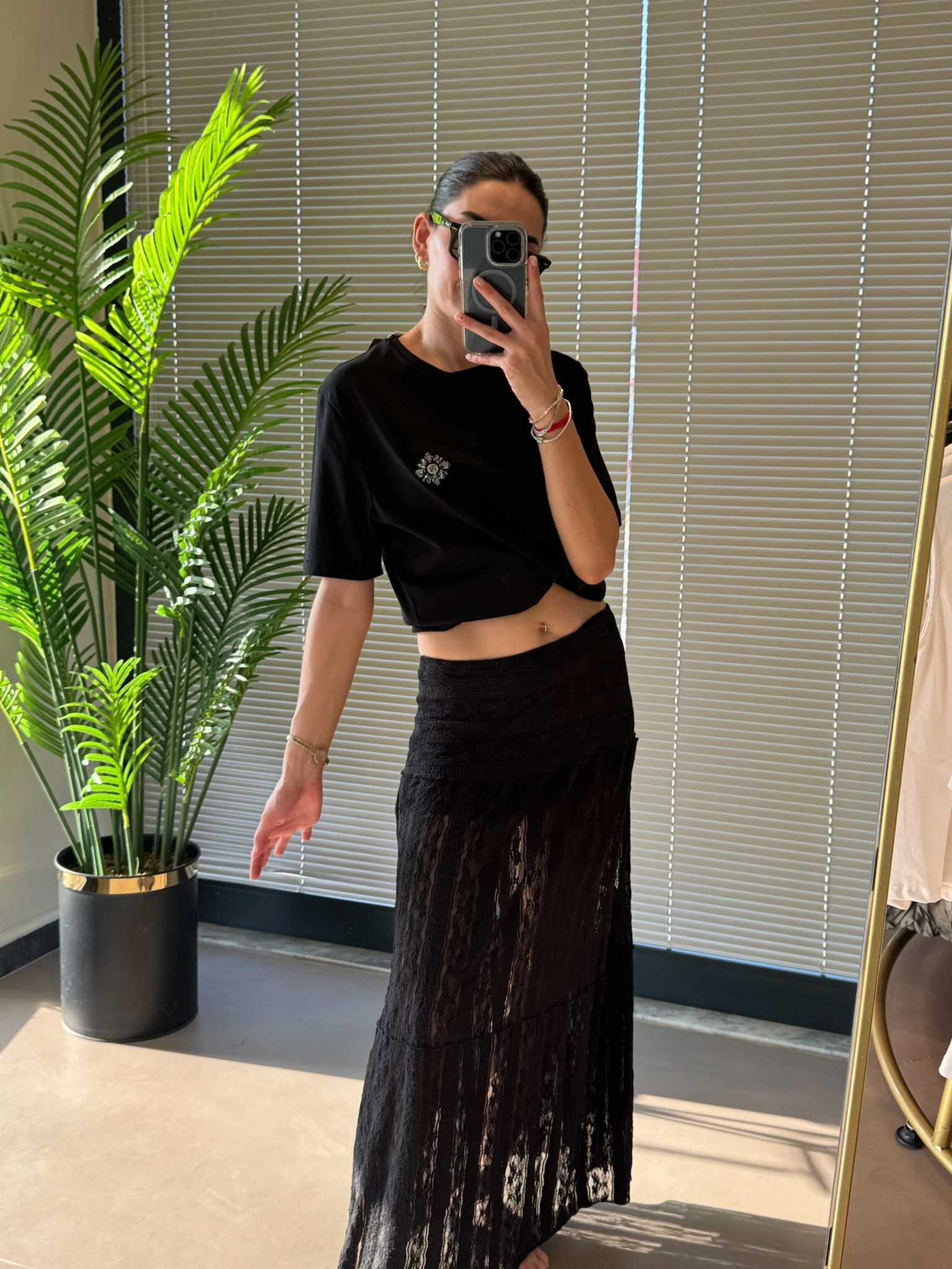 Taşlı Orijinal Marka Tshirt-Siyah