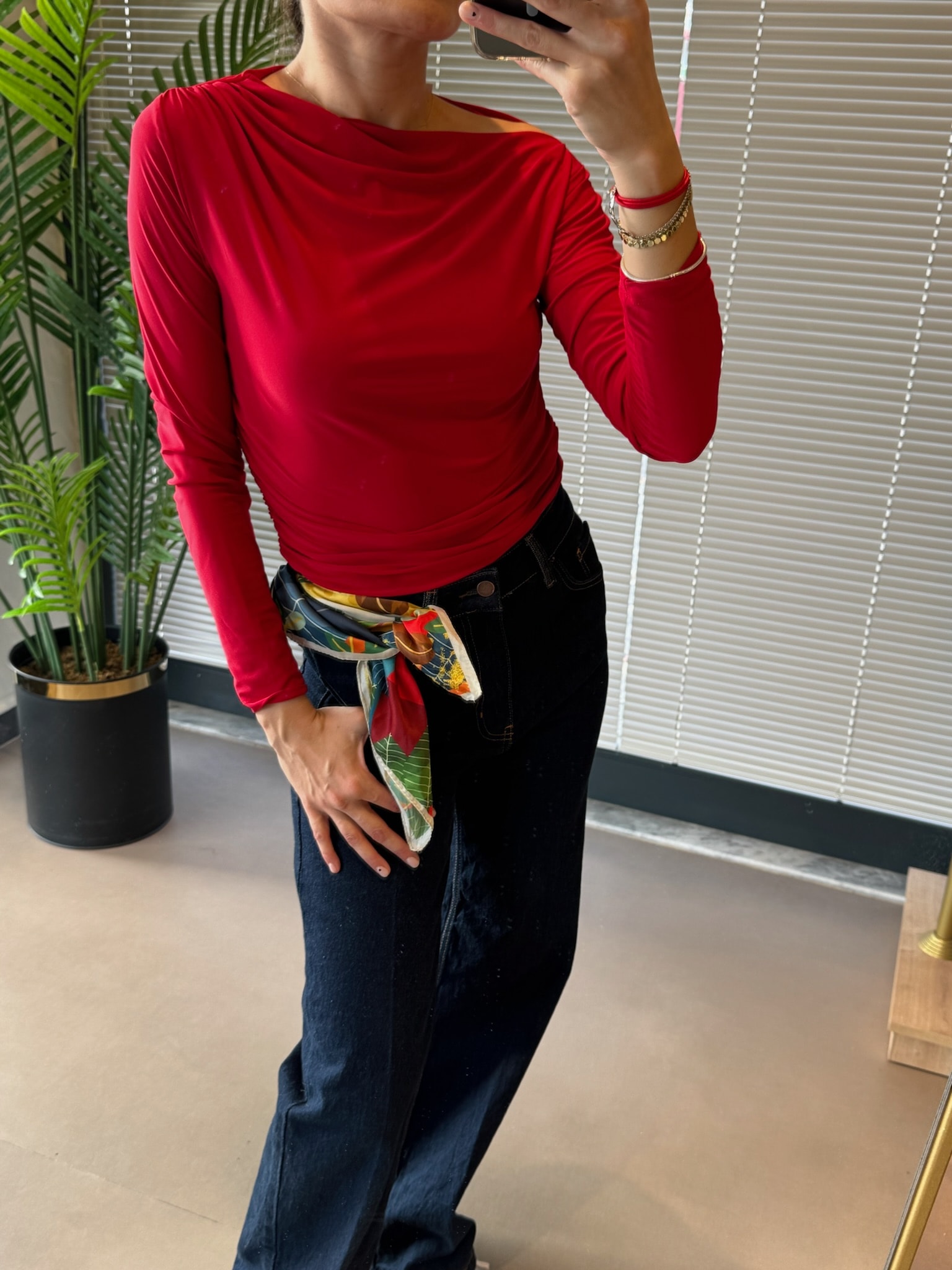 Asimetrik Yaka Muadil Marka Body - -Kırmızı