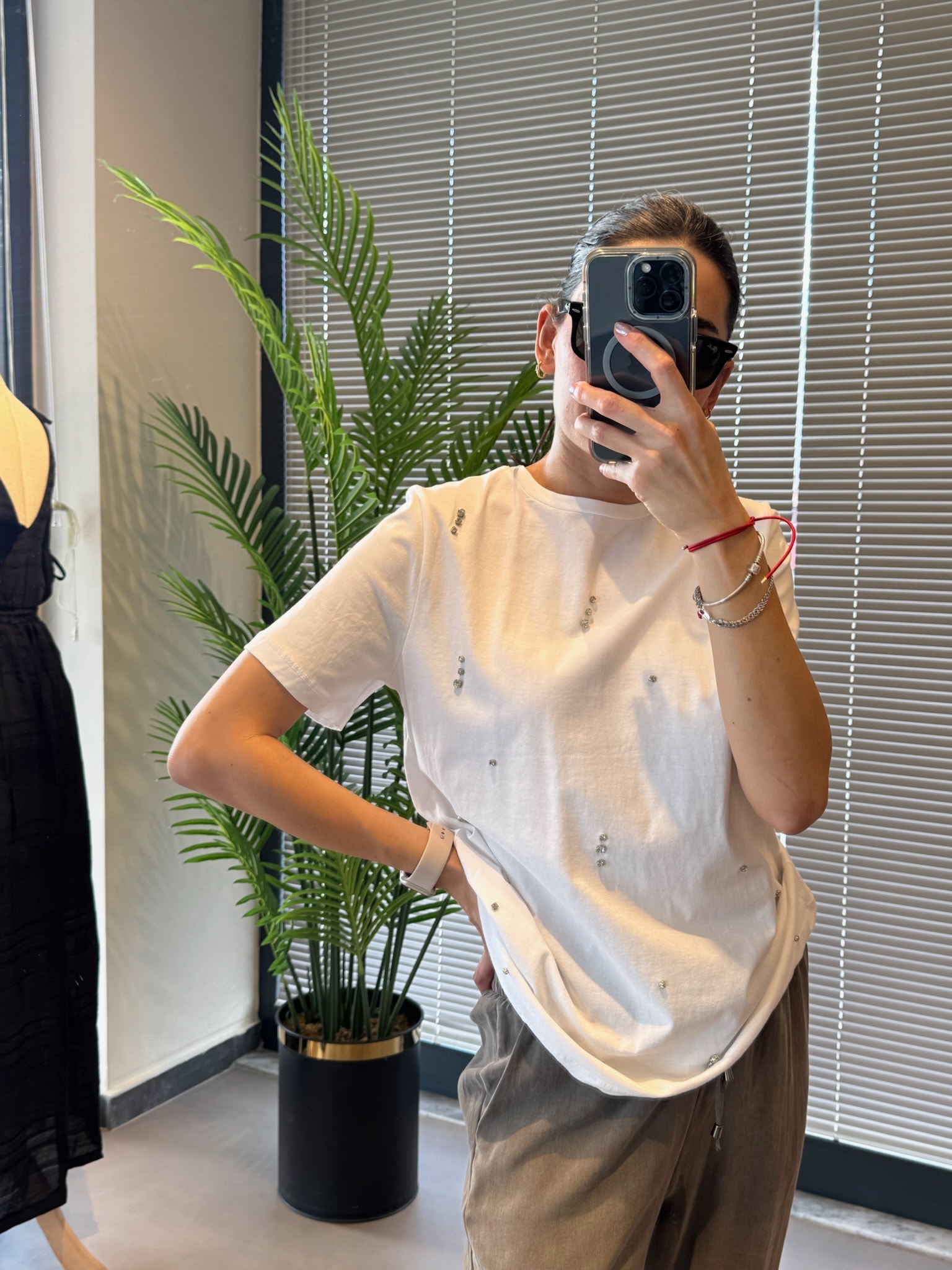 Orijinal Marka Çakma Taş Tshirt-Beyaz