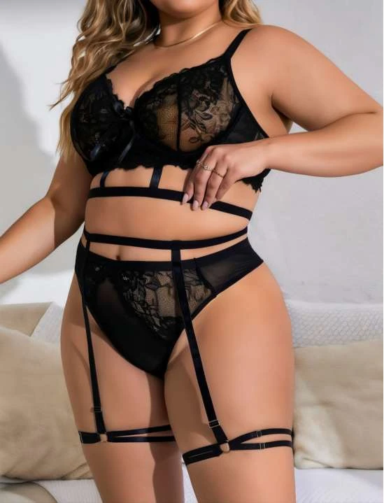 Siyah Dantel Detaylı Strappy Jartiyer Takım