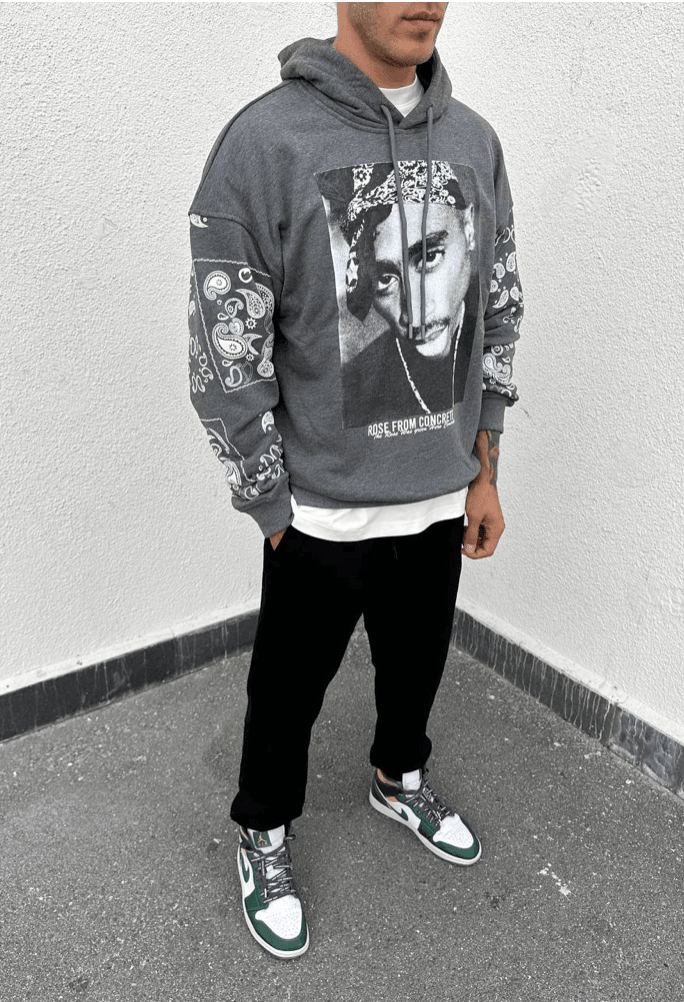 Tupac Only God Kolları Baskılı Oversize Kapüşonlu Sweatshirt  - Grey